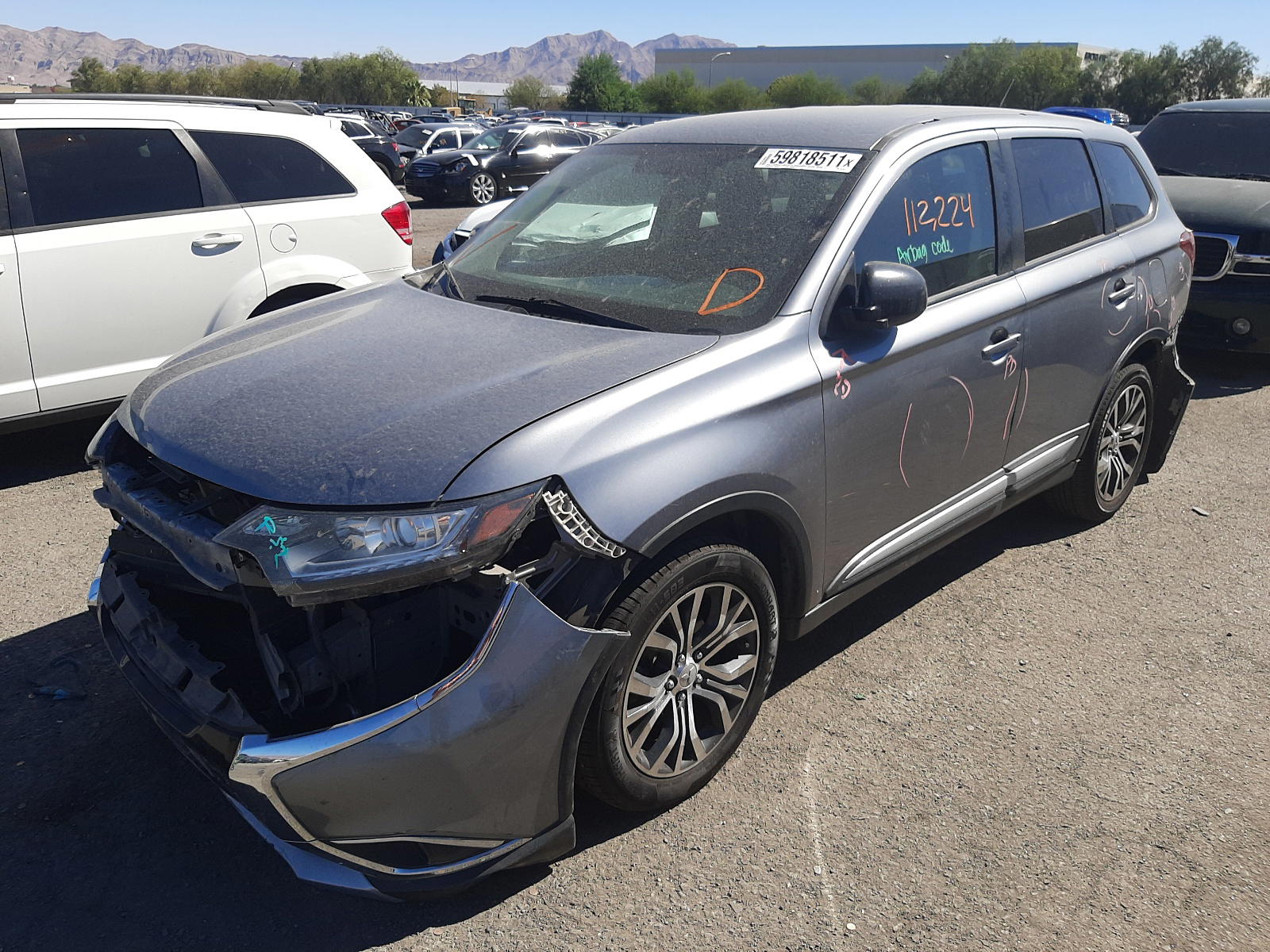 Photo 2 from auction – 2016 MITSUBISHI OUTLANDER with VIN JA4AZ3A35GZ041793