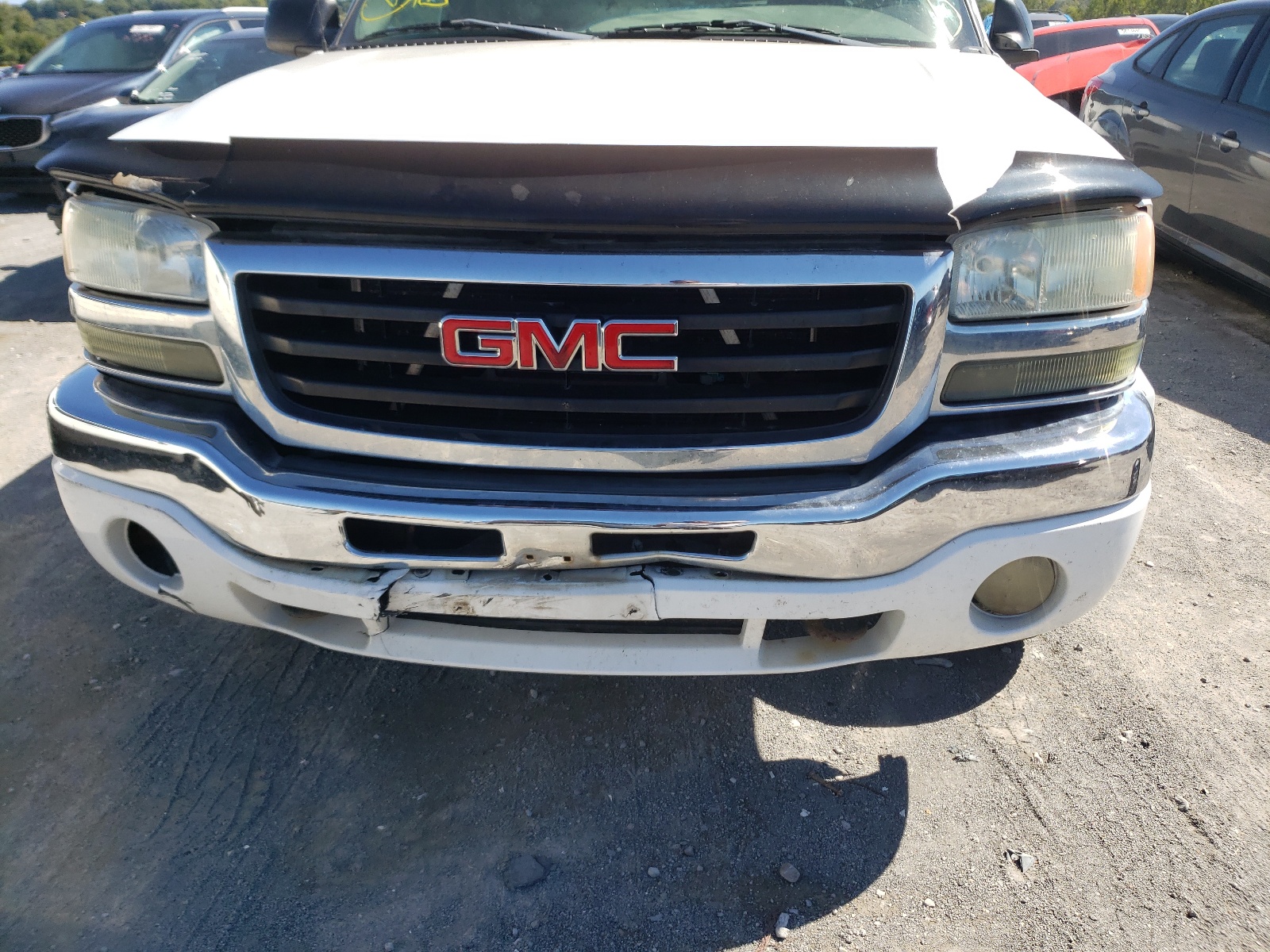 Photo 9 from auction – 2003 GMC NEW SIERRA with VIN 1GTEK19T13E380377