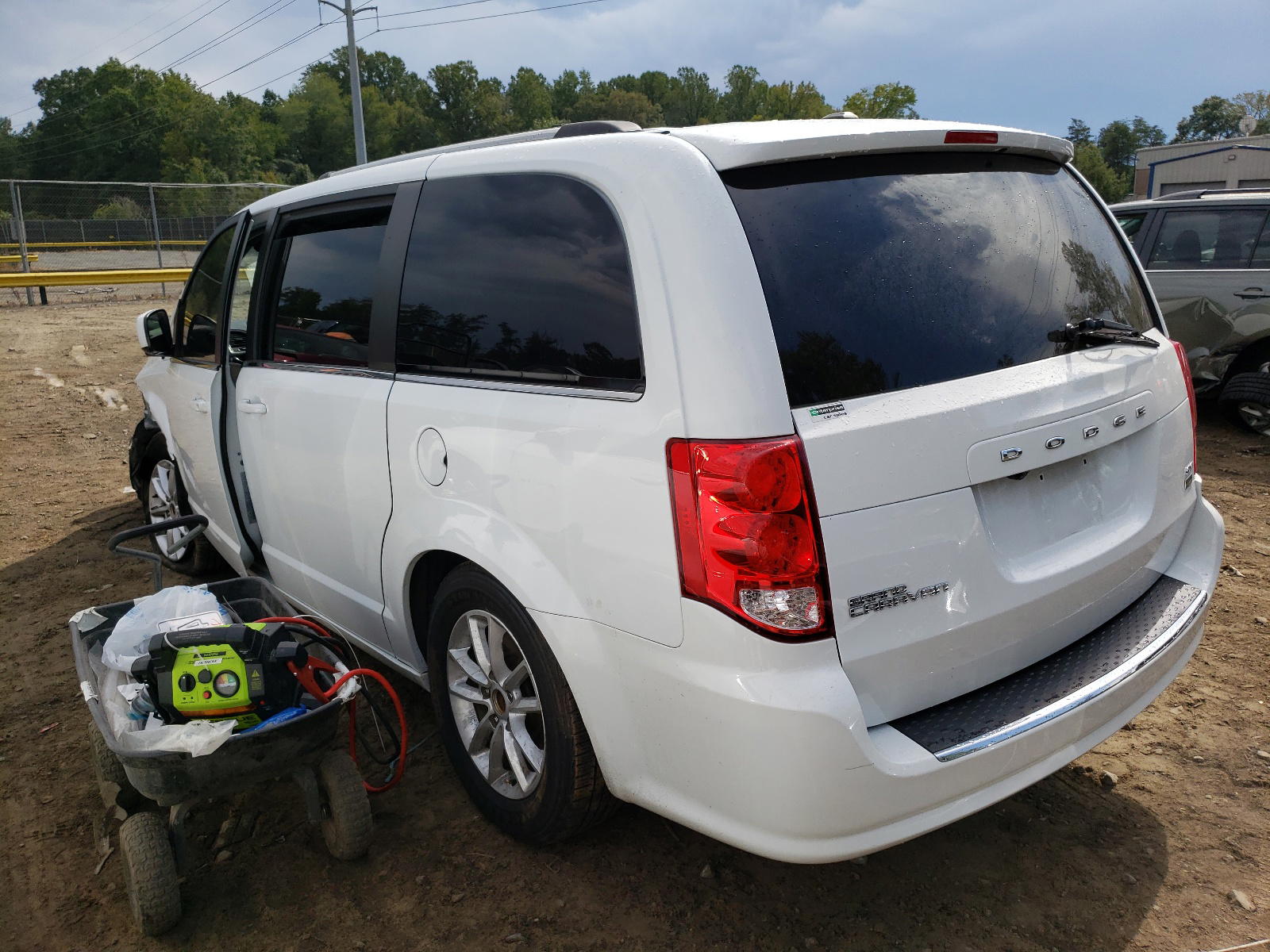 Photo 3 from auction – 2019 DODGE GRAND CARA with VIN 2C4RDGCG4KR520451
