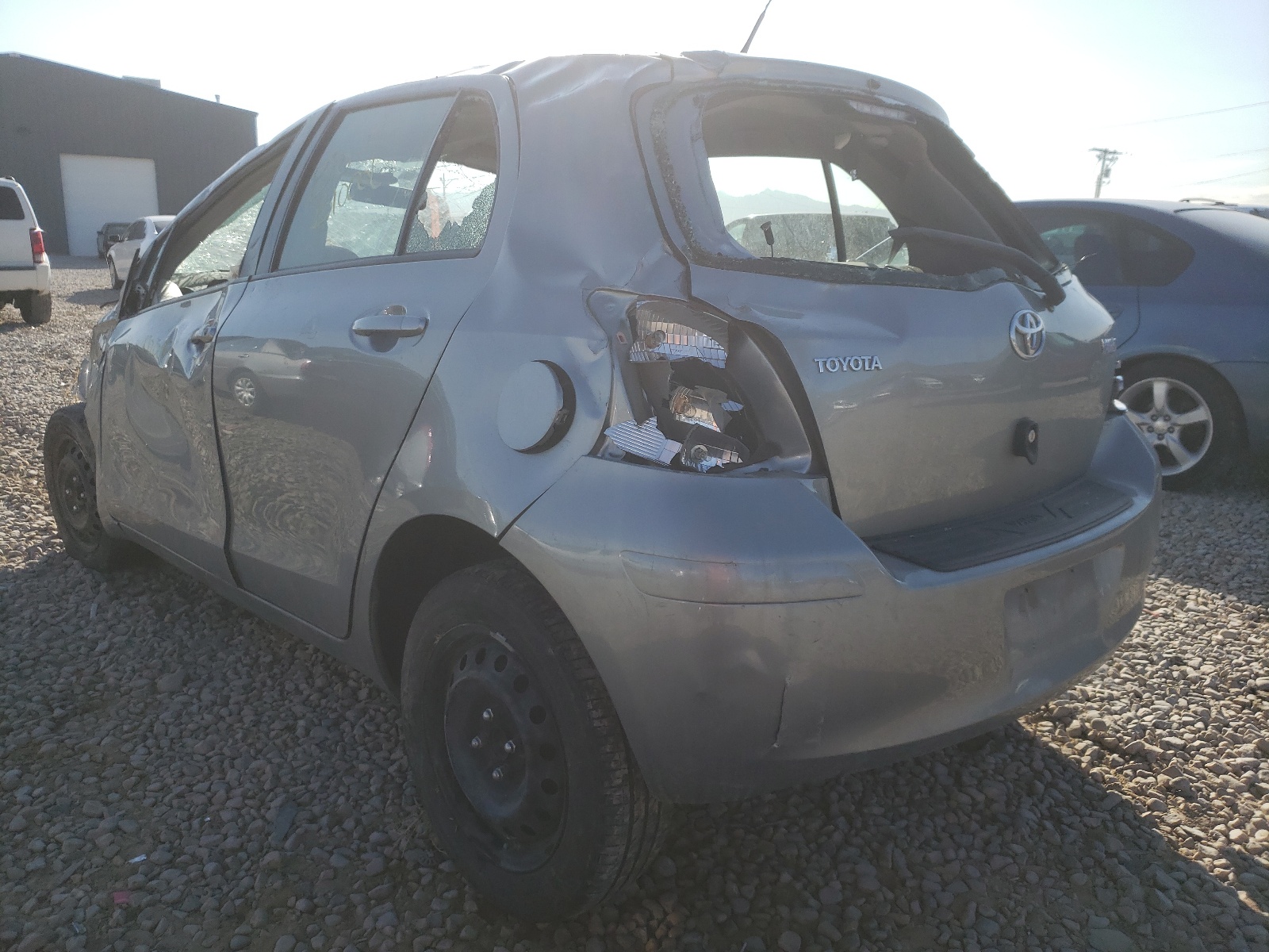 Photo 3 from auction – 2010 TOYOTA YARIS with VIN JTDKT4K32A5281186