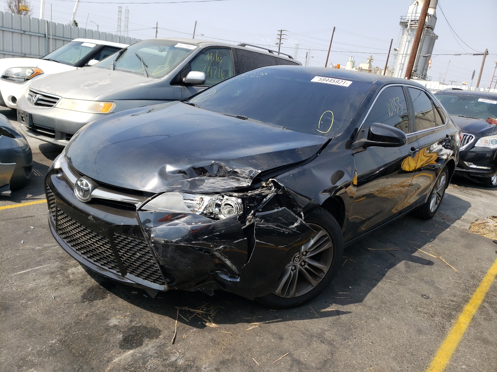 Photo 2 from auction – 2016 TOYOTA CAMRY LE with VIN 4T1BF1FK2GU141723