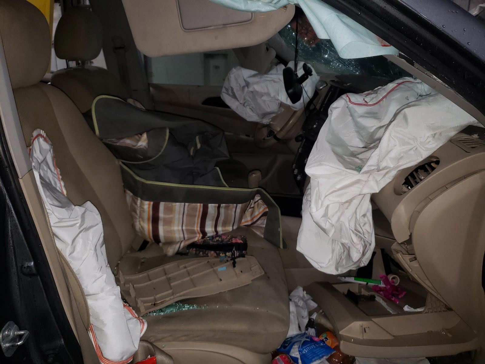 Photo 5 from auction – 2015 NISSAN PATHFINDER with VIN 5N1AR2MM4FC636328