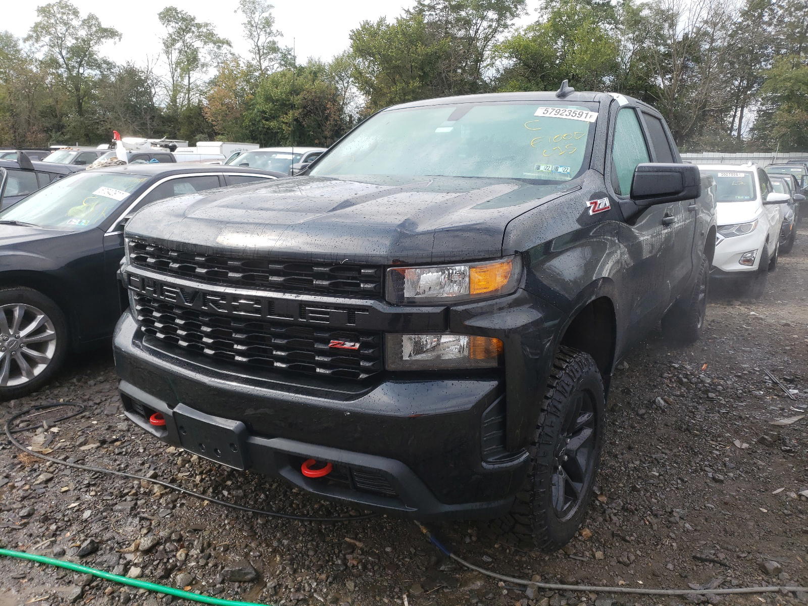 Photo 2 from auction – 2019 CHEVROLET SILVERADO with VIN 1GCPYCEFXKZ348747