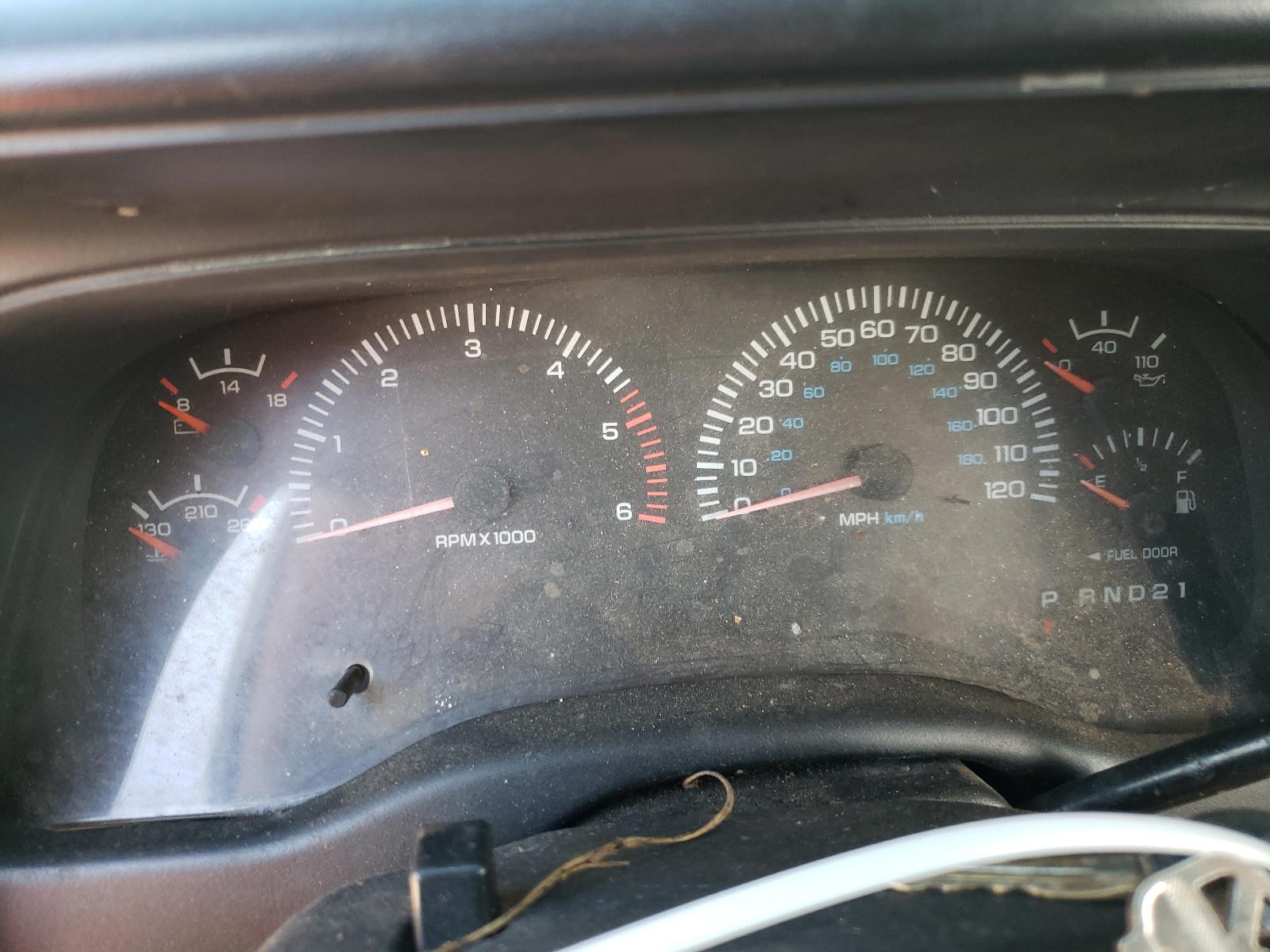 Photo 8 from auction – 1999 DODGE DURANGO with VIN 1B4HS28YXXF635508