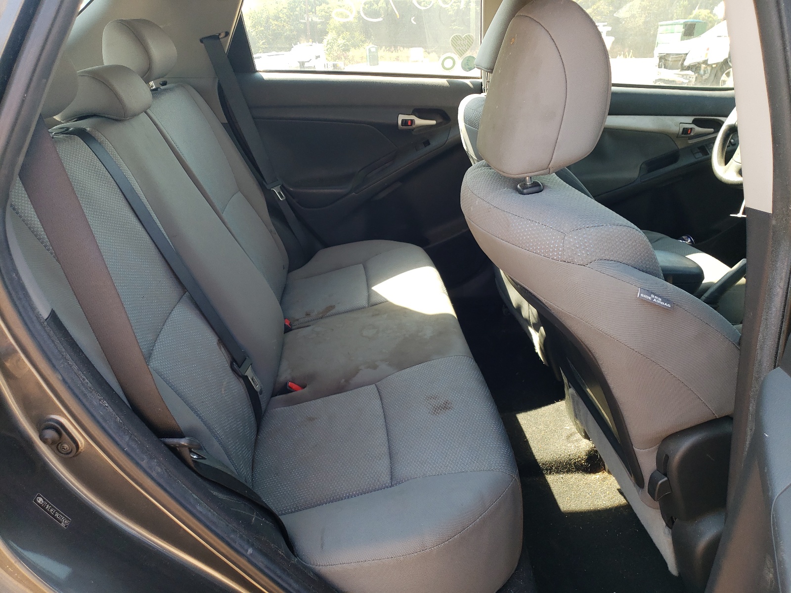 Photo 6 from auction – 2010 TOYOTA COROLLA MA with VIN 2T1KE4EE1AC035045