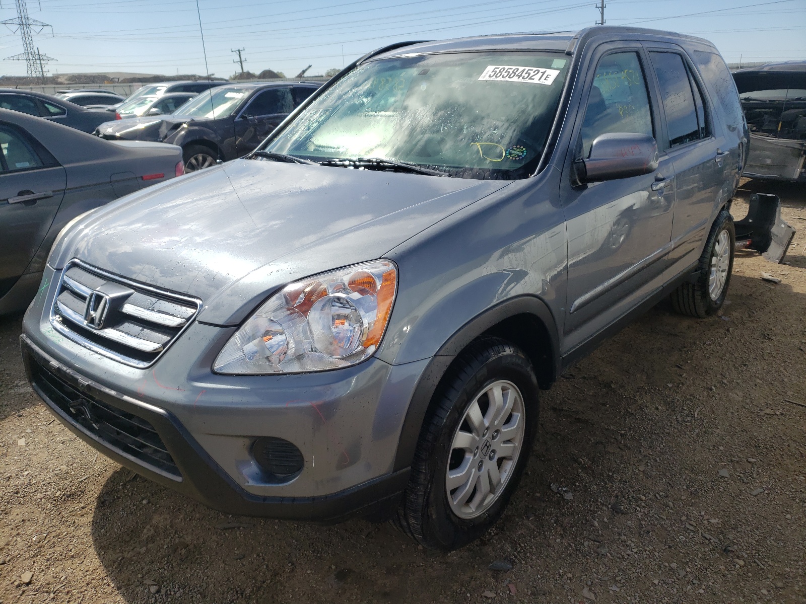 Photo 2 from auction – 2005 HONDA CR-V SE with VIN JHLRD78975C003719