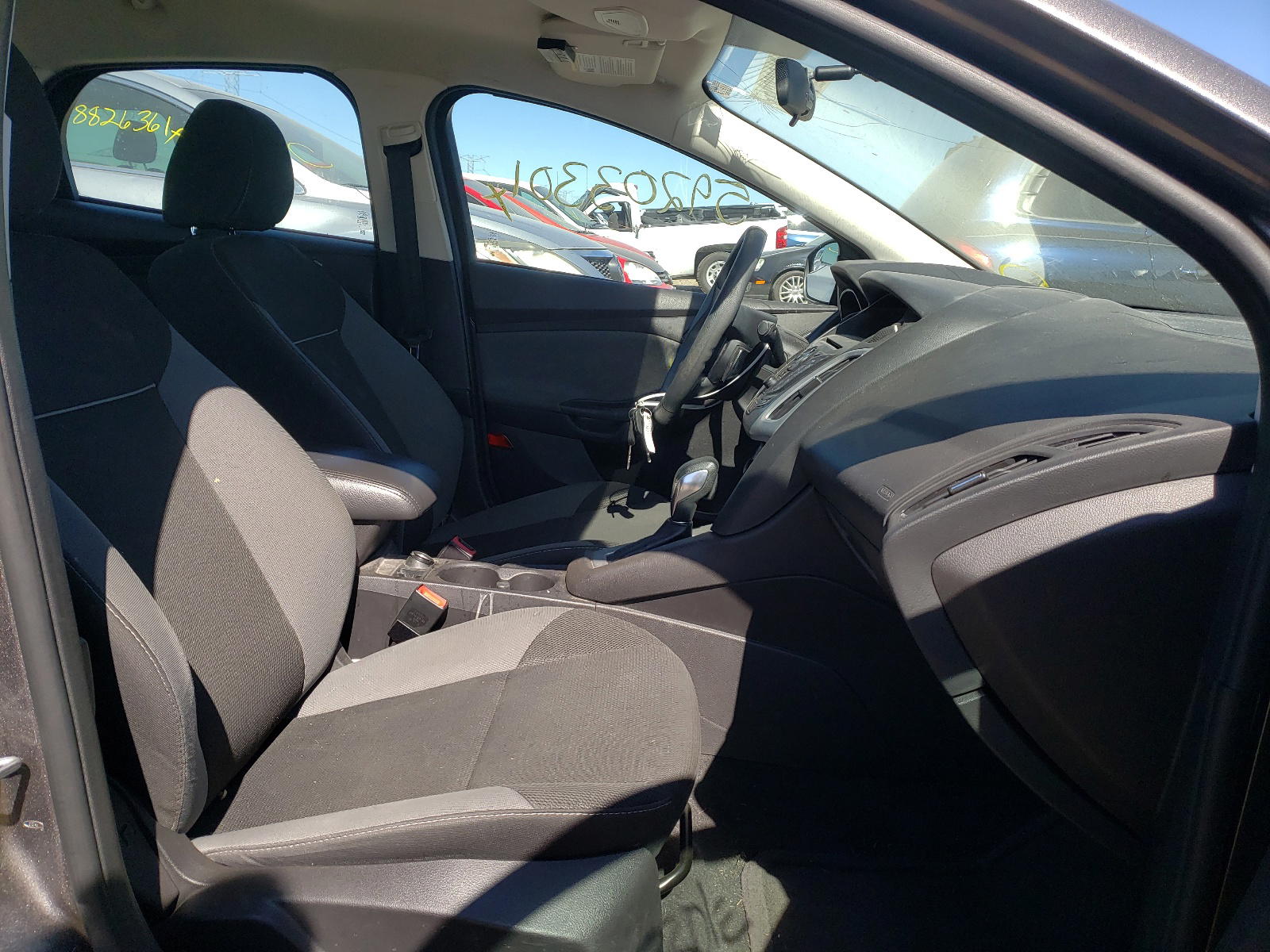 Photo 5 from auction – 2013 FORD FOCUS SE with VIN 1FADP3F29DL361471