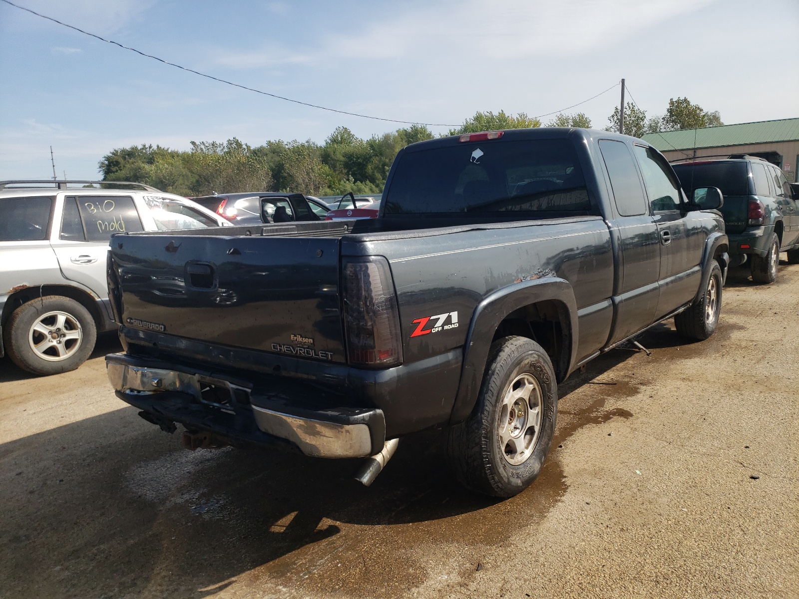 Photo 4 from auction – 2004 CHEVROLET SILVERADO with VIN 1GCEK19T14E141378