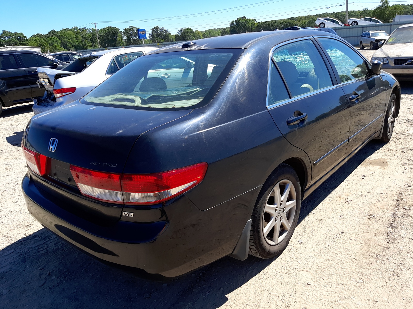 Photo 4 from auction – 2004 HONDA ACCORD EX with VIN 1HGCM66564A006264