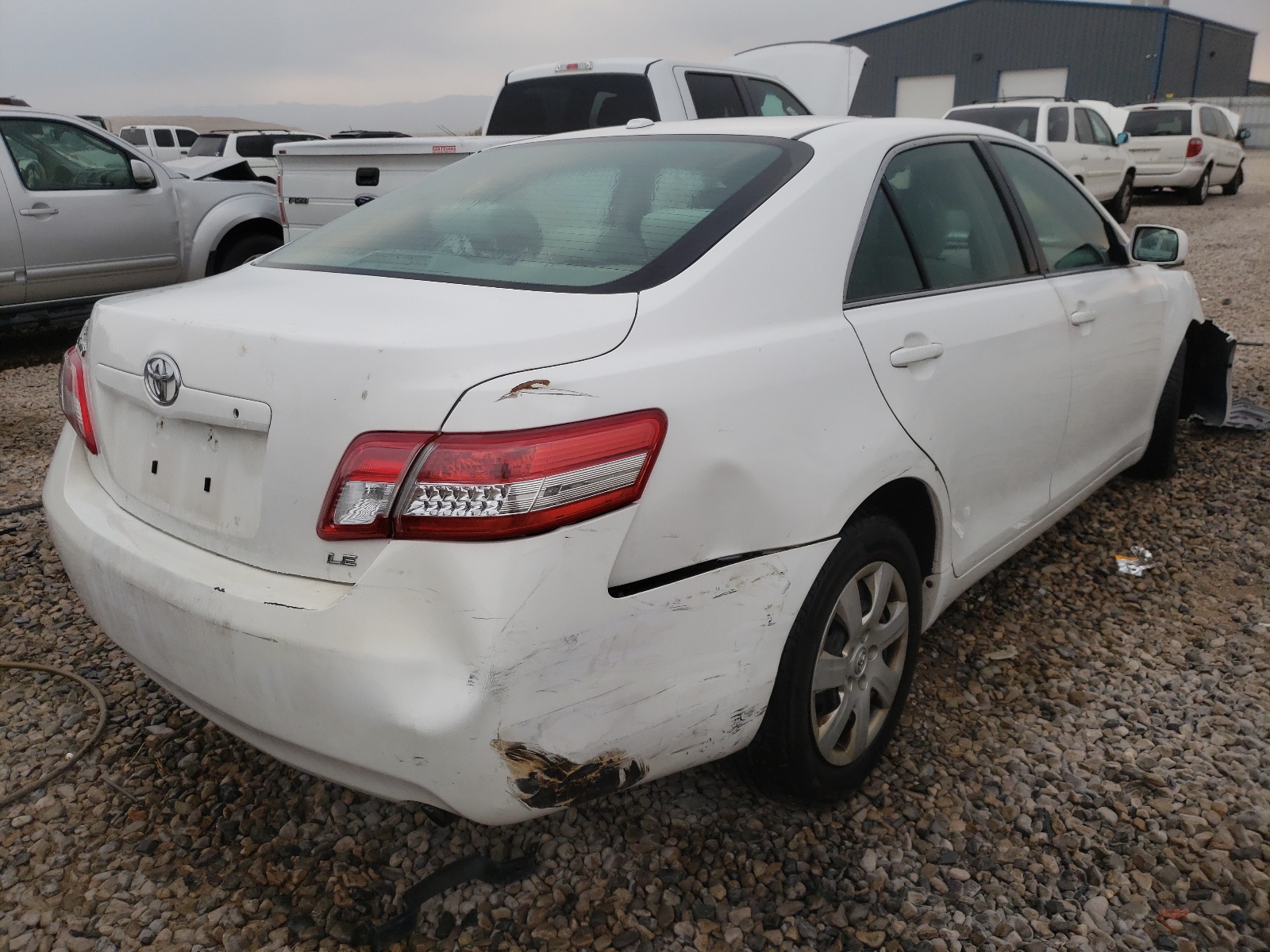 Photo 4 from auction – 2010 TOYOTA CAMRY BASE with VIN 4T1BF3EKXAU504337