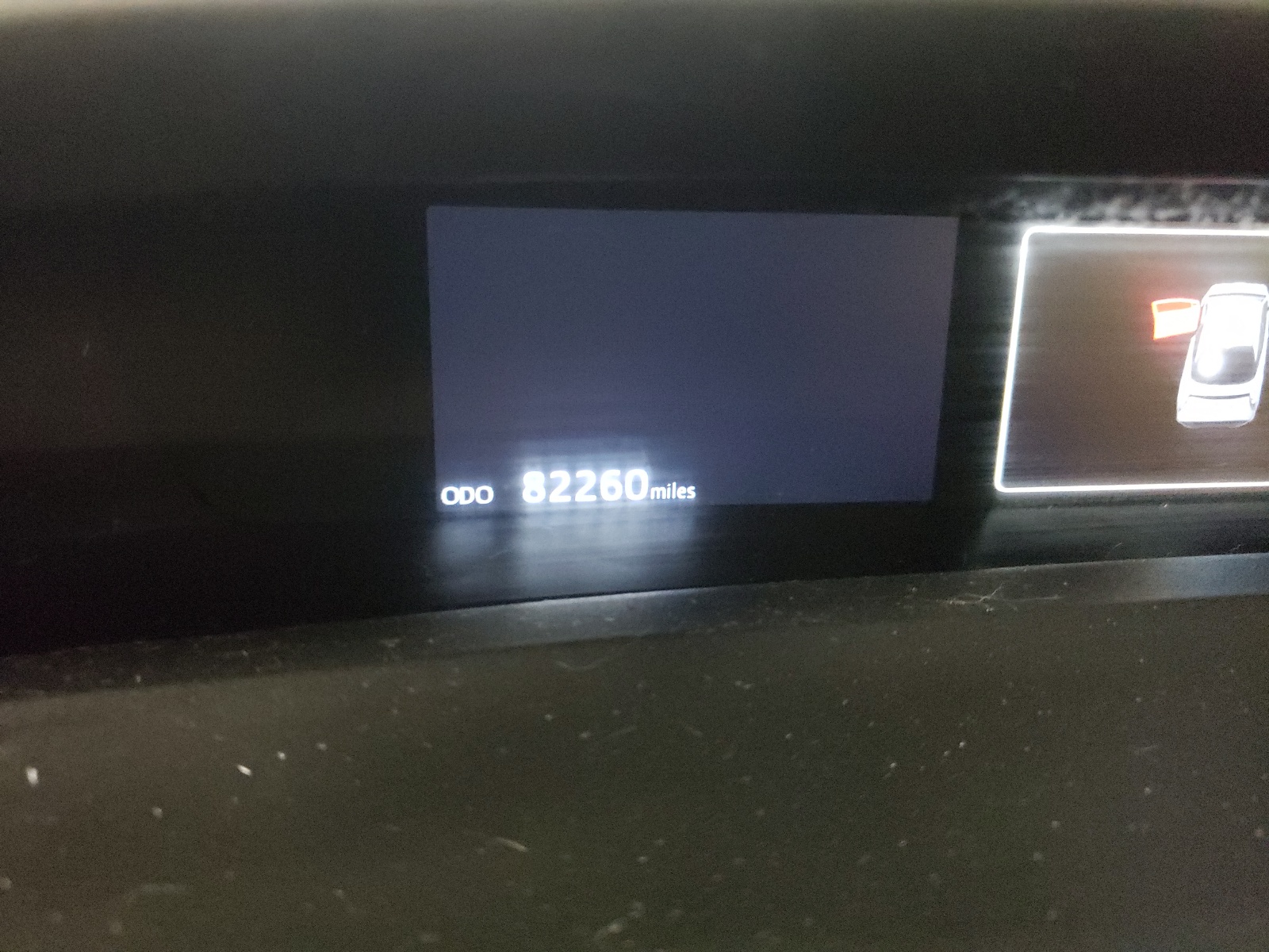 Photo 8 from auction – 2017 TOYOTA PRIUS with VIN JTDKARFU5H3048348