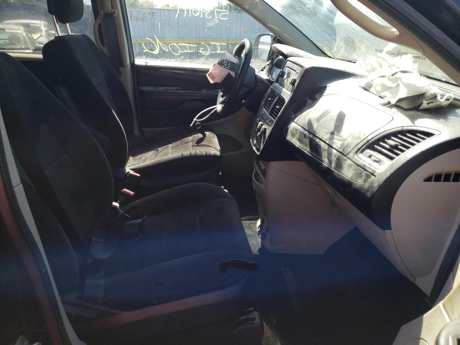 Photo 5 from auction – 2013 DODGE GRAND CARA with VIN 2C4RDGBG8DR757822