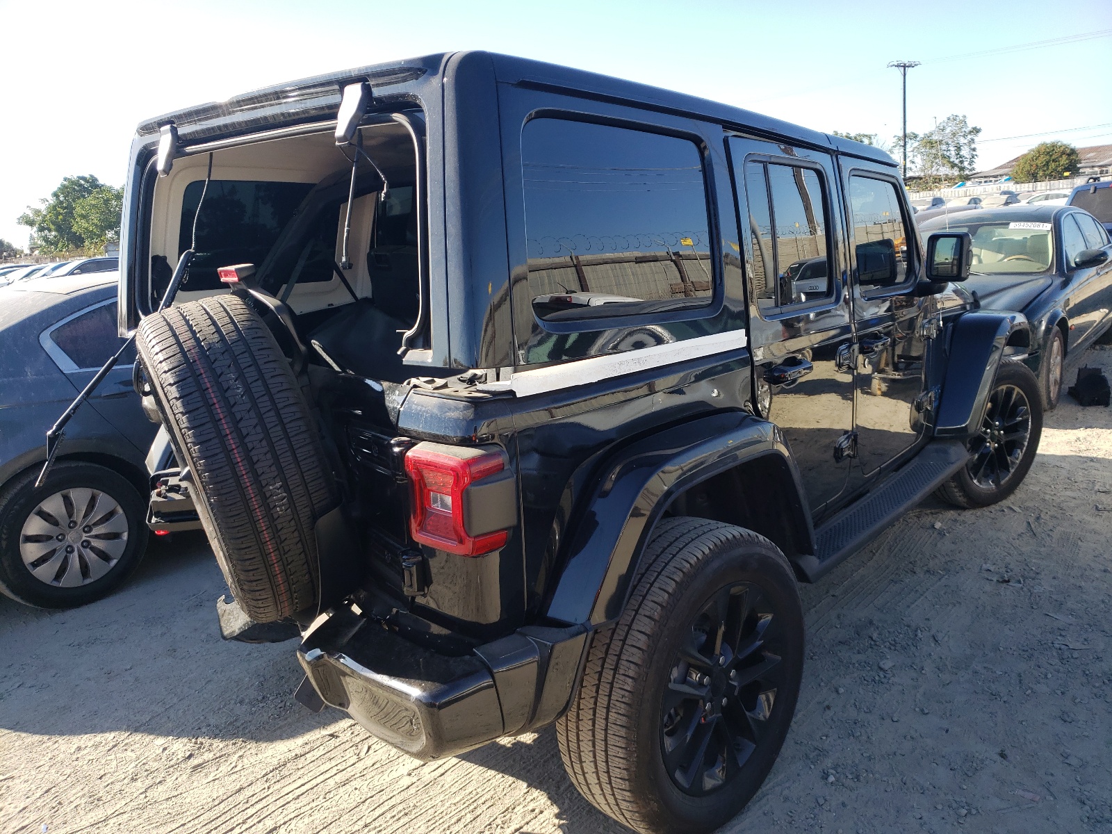 Photo 4 from auction – 2021 JEEP WRANGLER U with VIN 1C4JJXP62MW675095