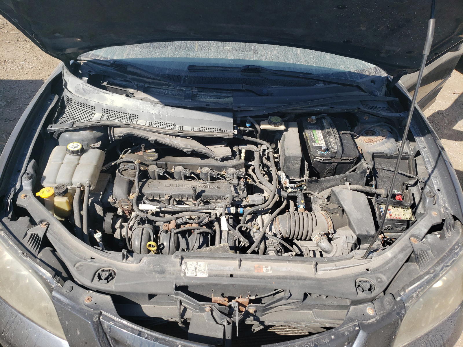 Photo 7 from auction – 2005 MAZDA 3 S with VIN JM1BK123551240145