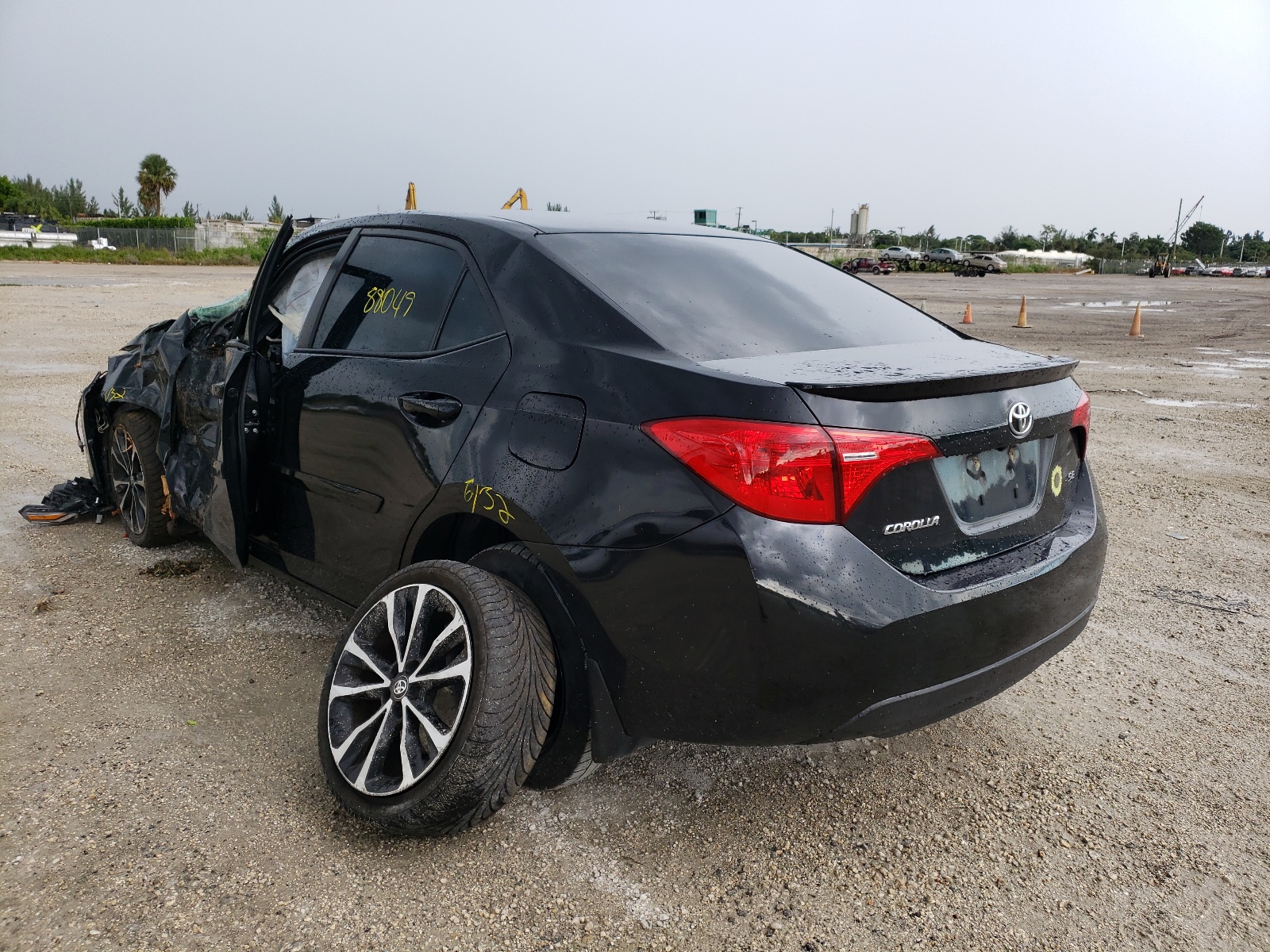 Zdjęcie 3 z aukcji – 2017 TOYOTA COROLLA L z VIN 2T1BURHEXHC936078