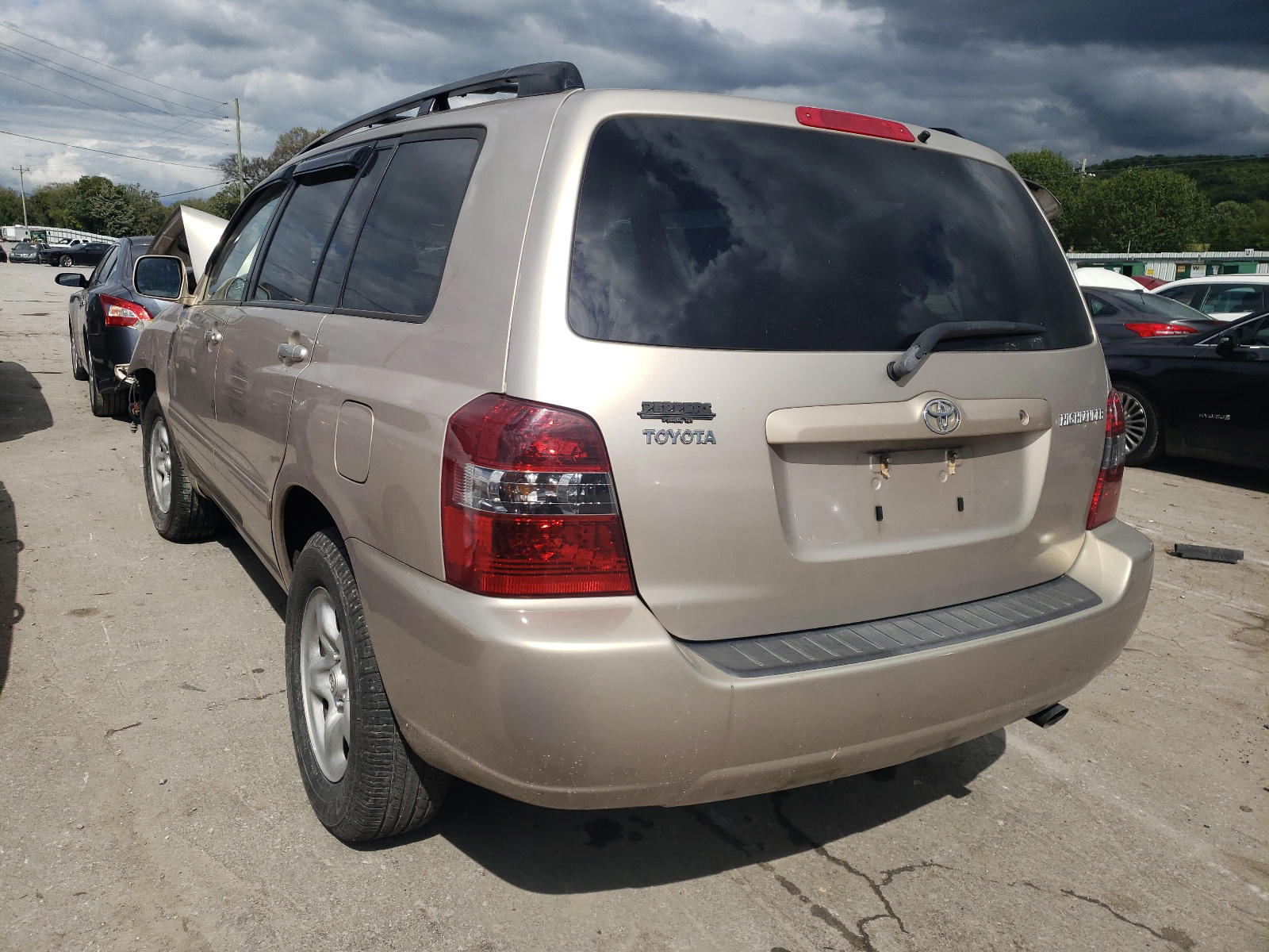 Photo 3 from auction – 2007 TOYOTA HIGHLANDER with VIN JTEGD21A170157984