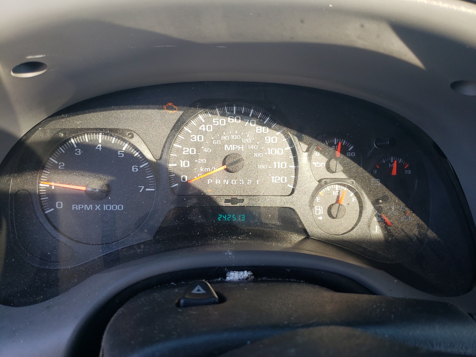 Photo 8 from auction – 2006 CHEVROLET TRAILBLAZE with VIN 1GNDT13S162356635