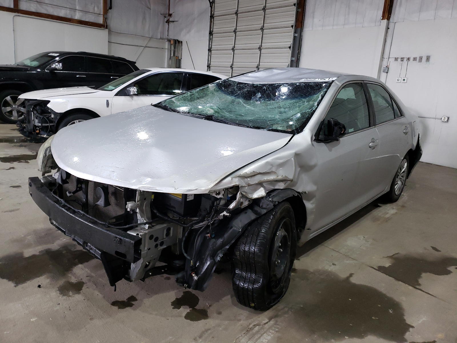 Photo 2 from auction – 2012 TOYOTA CAMRY BASE with VIN 4T4BF1FK5CR210548