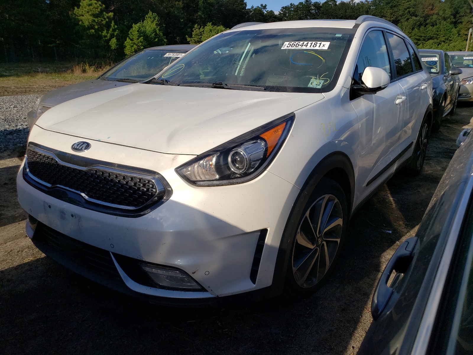 Photo 2 from auction – 2017 KIA NIRO EX TO with VIN KNDCE3LC1H5049891