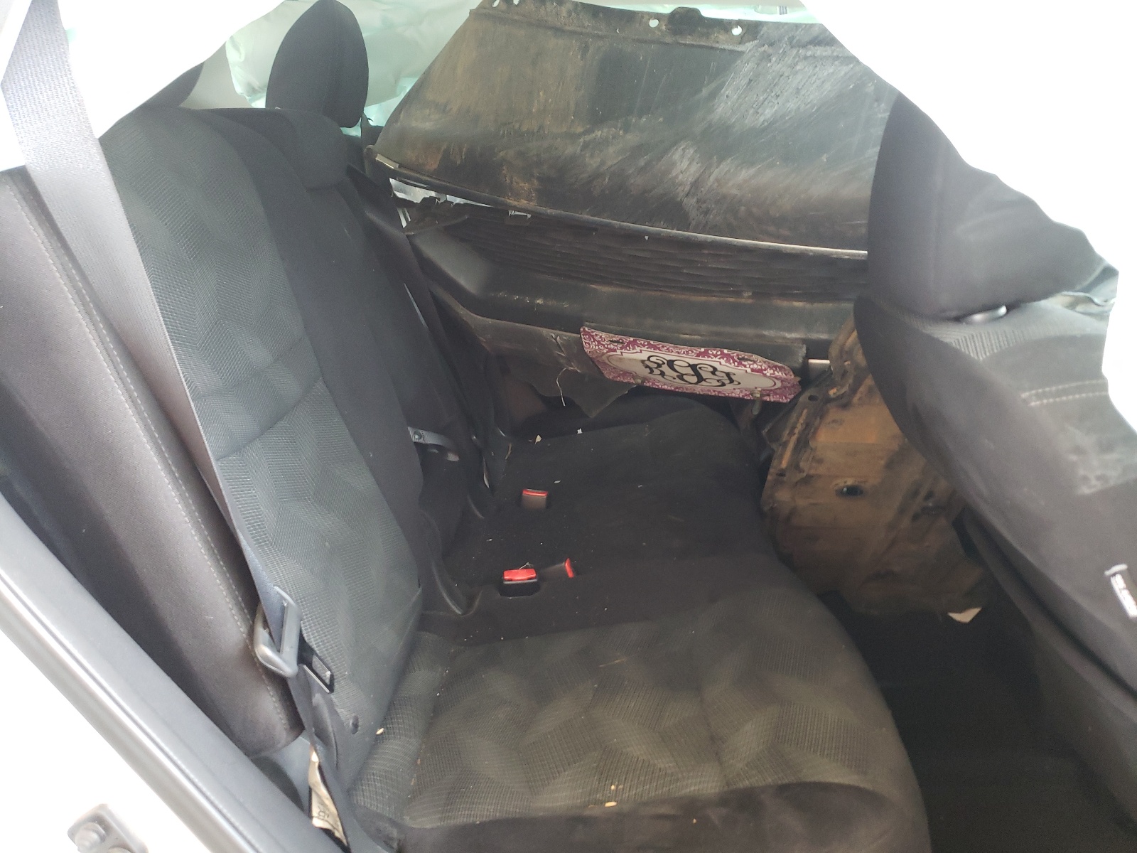 Photo 6 from auction – 2015 NISSAN ROGUE S with VIN 5N1AT2MT8FC801242