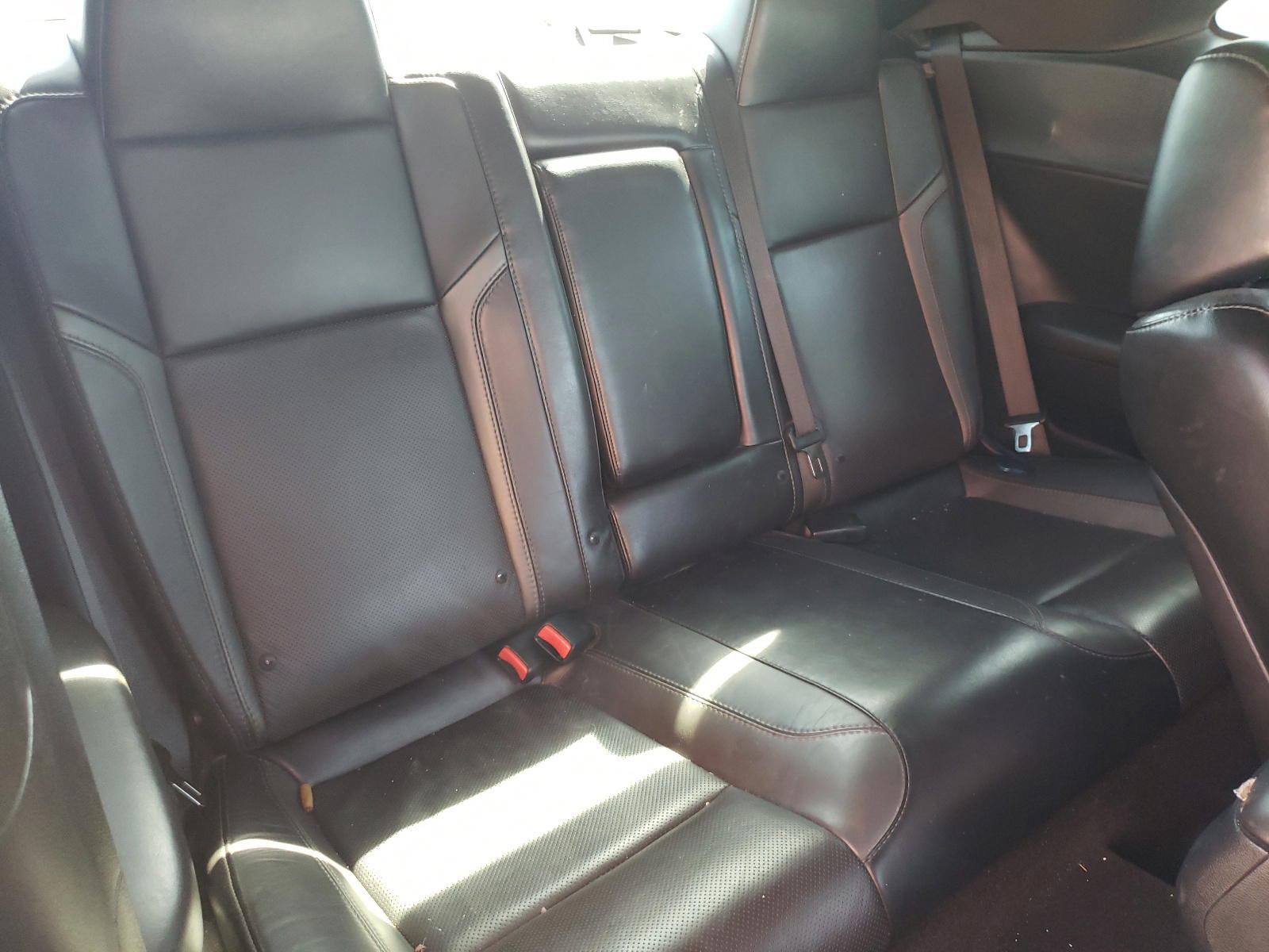 Photo 6 from auction – 2016 DODGE CHALLENGER with VIN 2C3CDZAG9GH143024