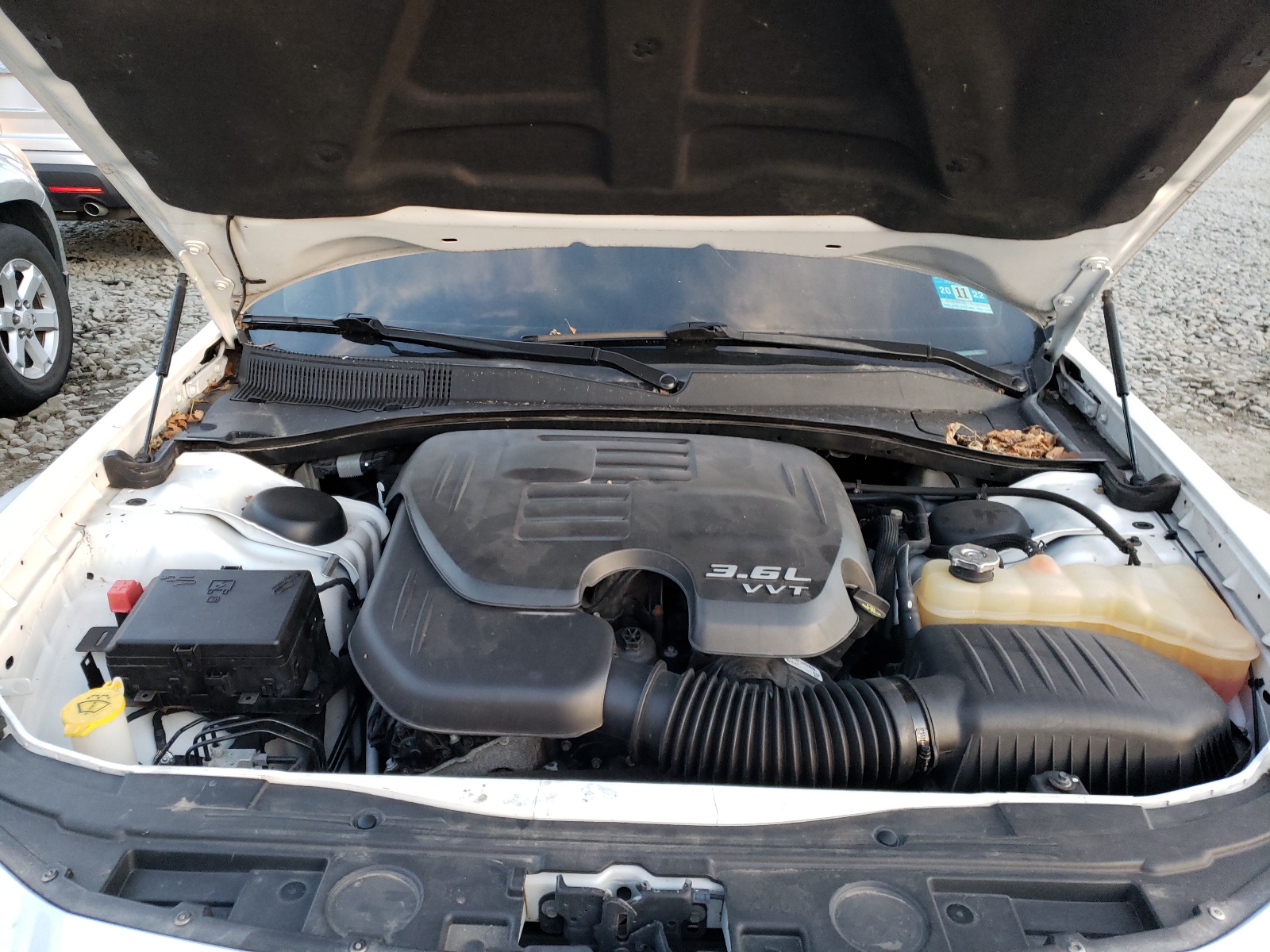 Zdjęcie 7 z aukcji – 2015 CHRYSLER 300 LIMITE z VIN 2C3CCAAG5FH929597