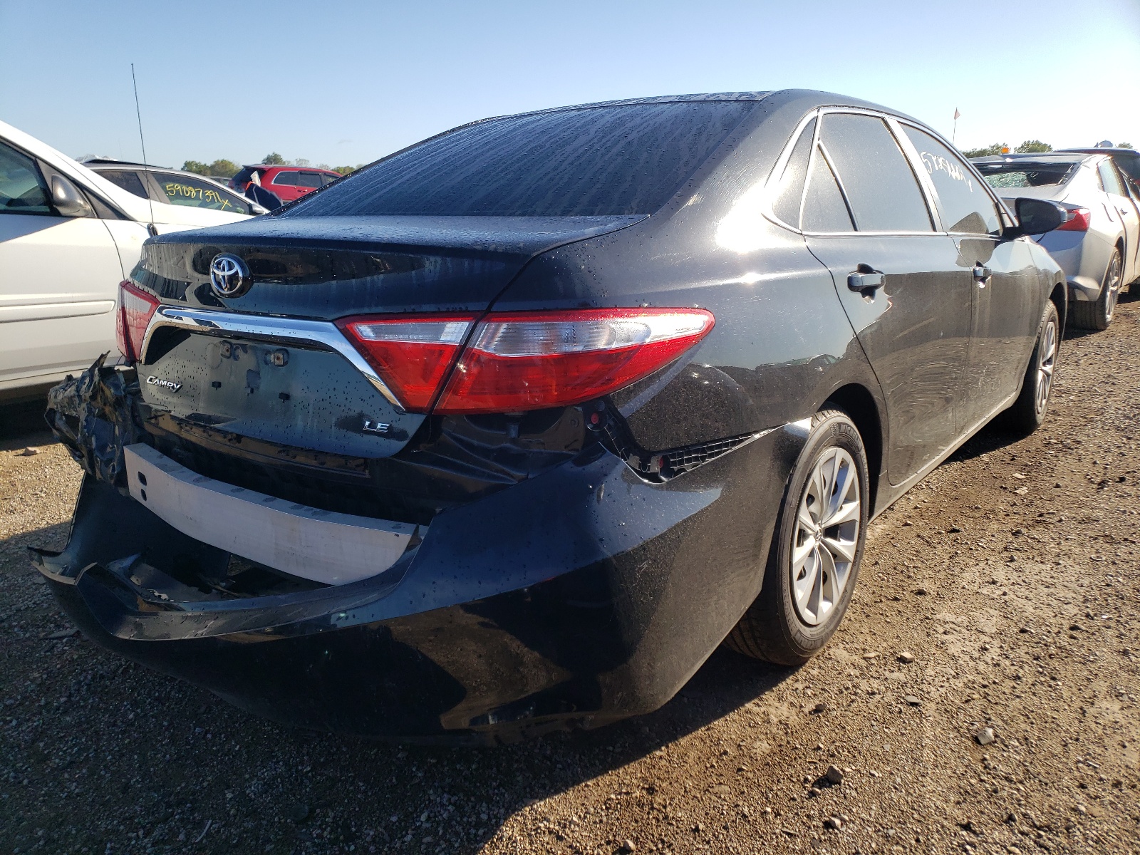 Photo 4 from auction – 2017 TOYOTA CAMRY LE with VIN 4T1BF1FK2HU302153