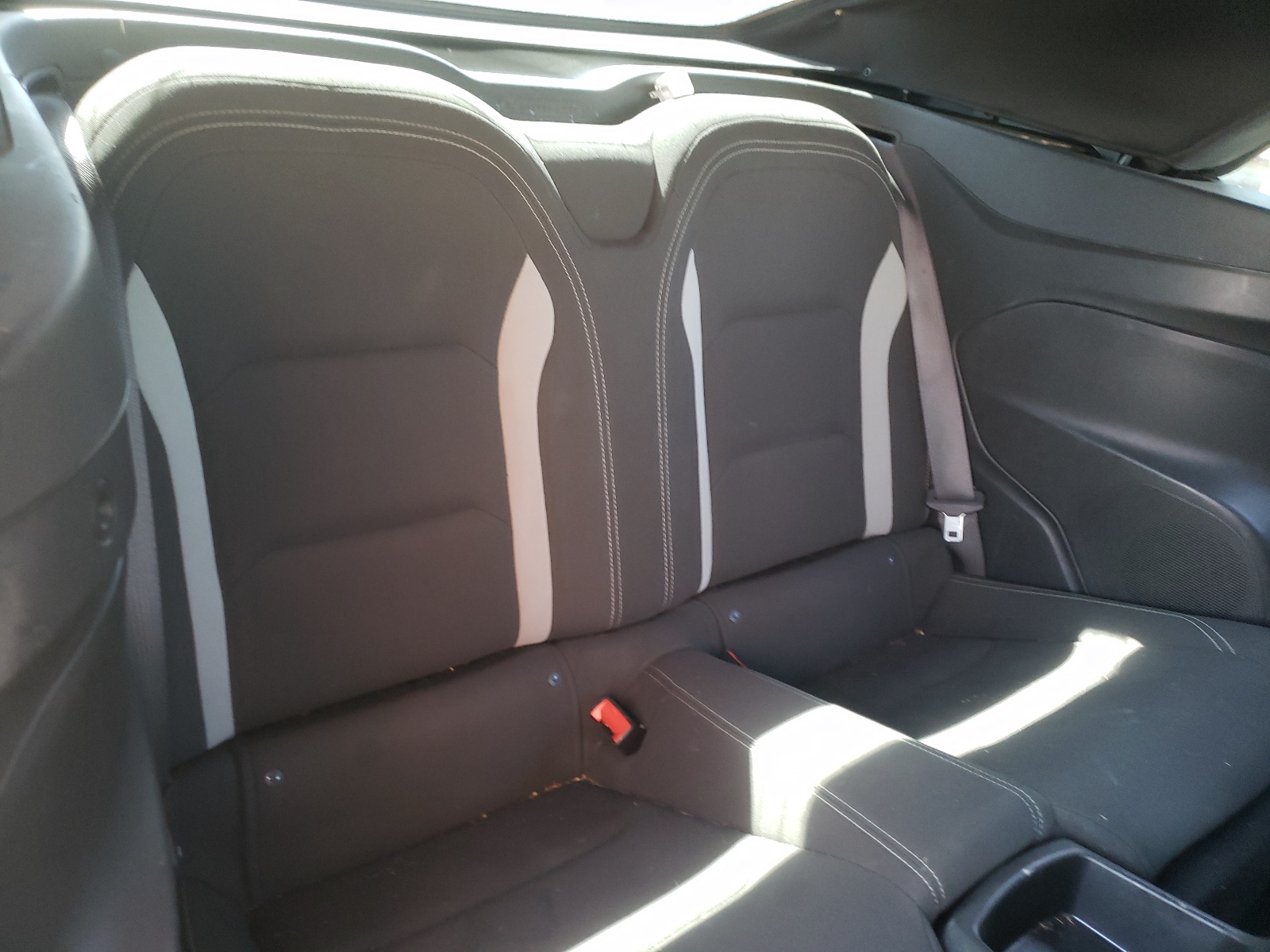Photo 6 from auction – 2017 CHEVROLET CAMARO SS with VIN 1G1FF3D77H0205420