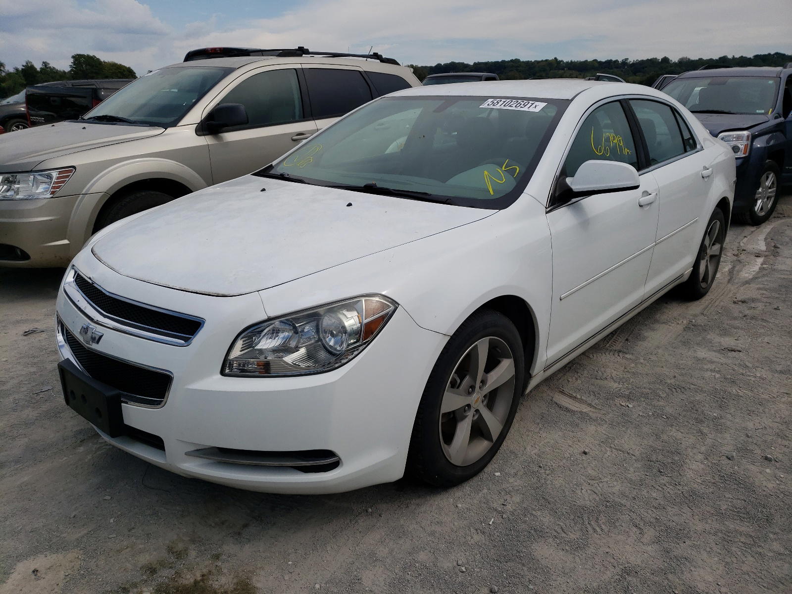 Photo 2 from auction – 2011 CHEVROLET MALIBU with VIN 1G1ZC5E18BF207306