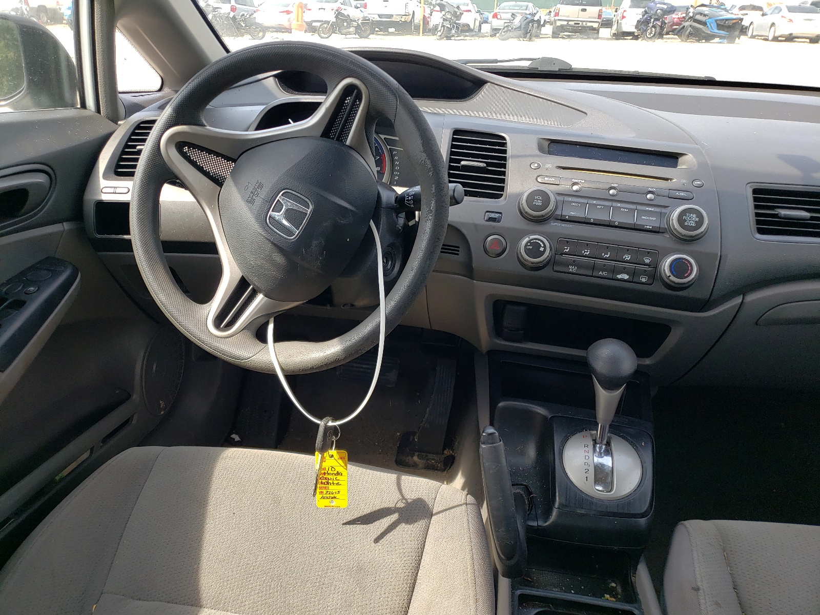 Photo 9 from auction – 2010 HONDA CIVIC VP with VIN 2HGFA1F31AH532645