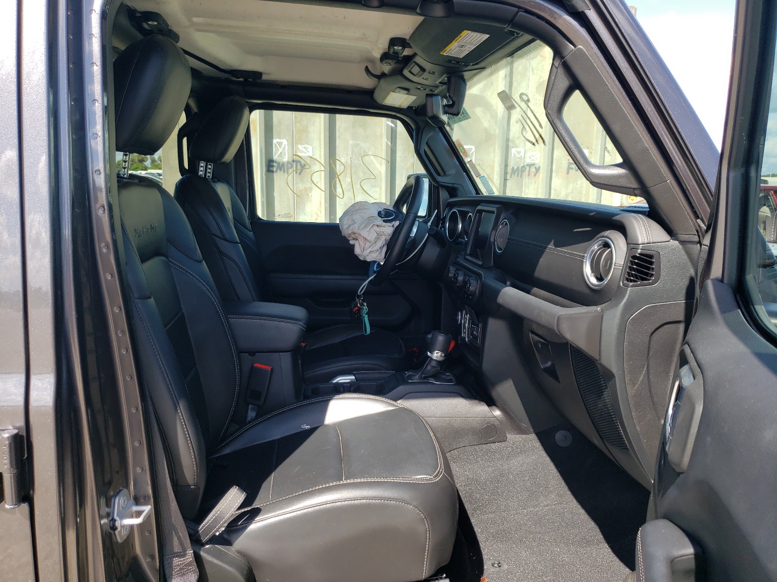 Photo 5 from auction – 2018 JEEP WRANGLER U with VIN 1C4HJXEG4JW108912