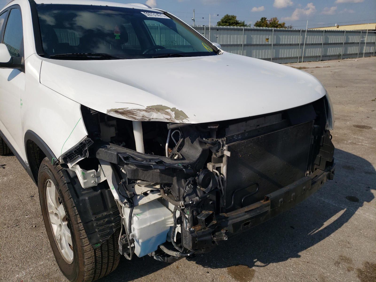 Photo 9 from auction – 2011 KIA SORENTO BA with VIN 5XYKTDA27BG124352