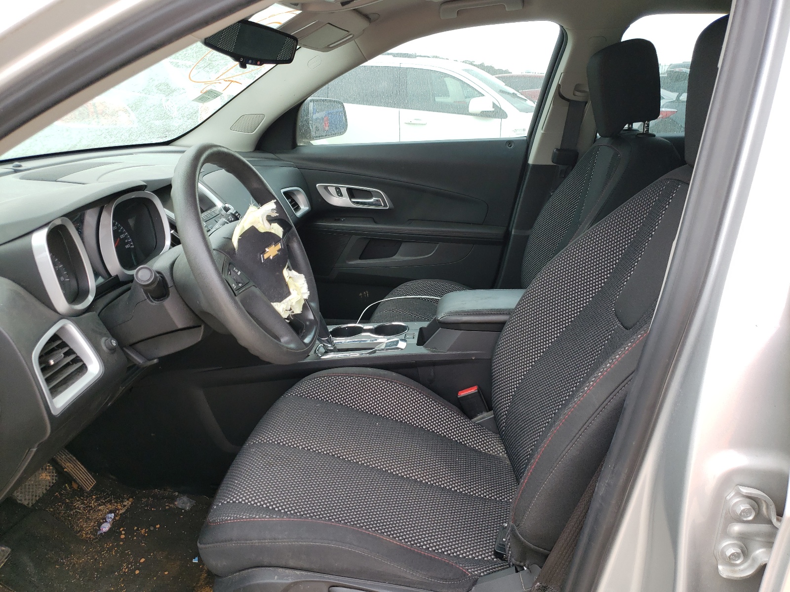 Photo 5 from auction – 2017 CHEVROLET EQUINOX LS with VIN 2GNALBEK8H1583006