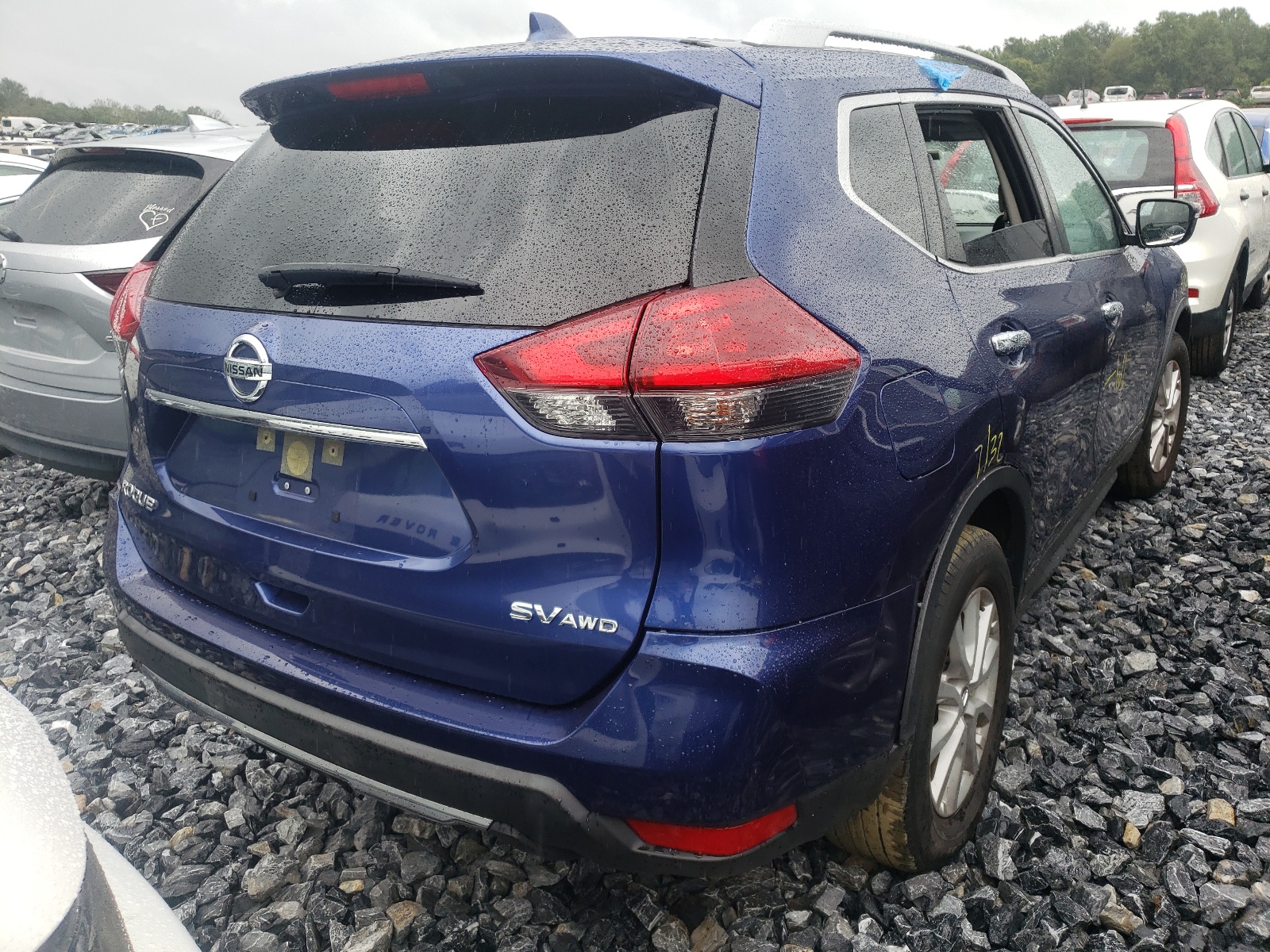 Photo 4 from auction – 2018 NISSAN ROGUE S with VIN JN8AT2MVXJW309698