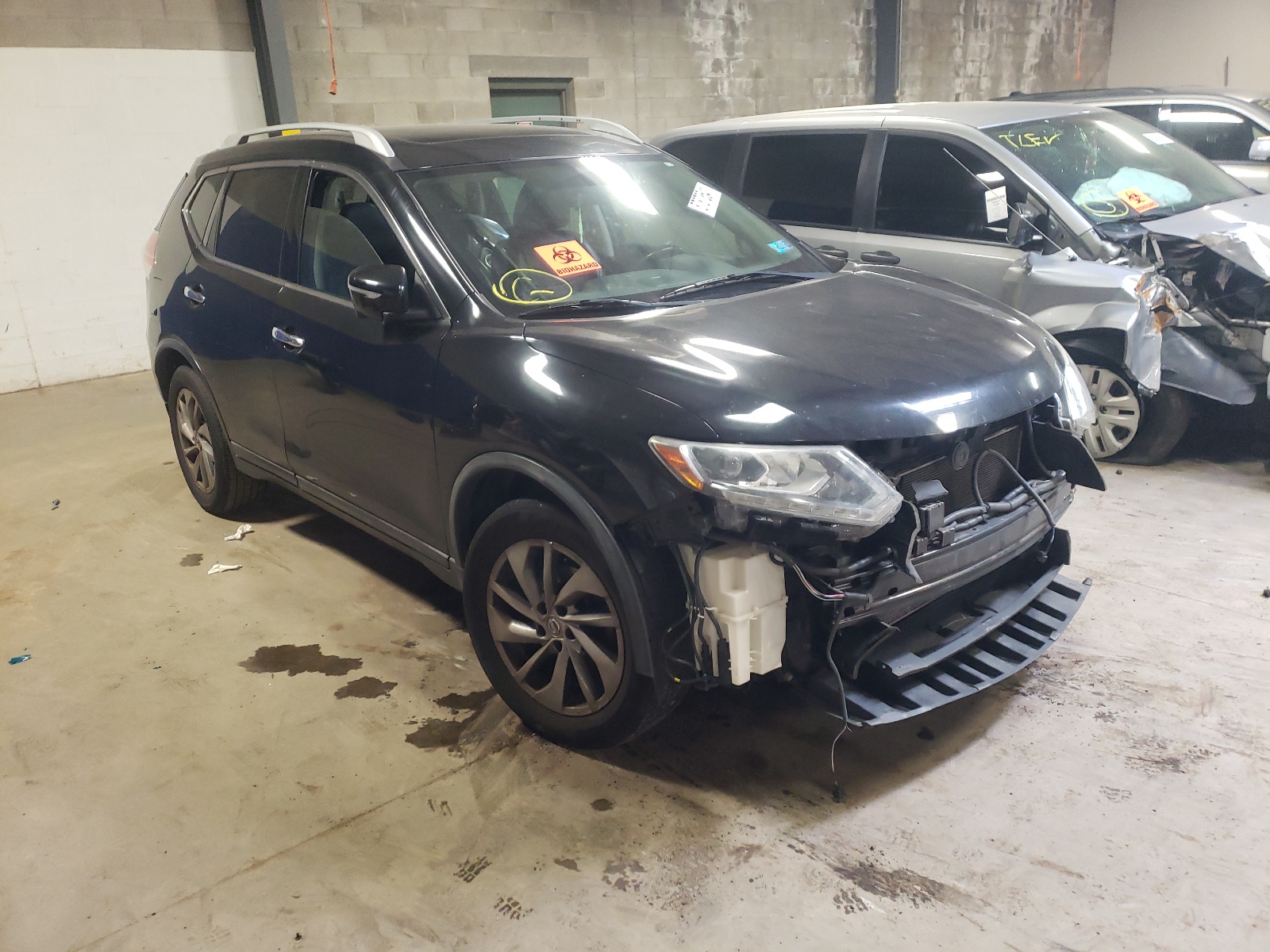 Photo 1 from auction – 2015 NISSAN ROGUE S with VIN 5N1AT2MV3FC818371