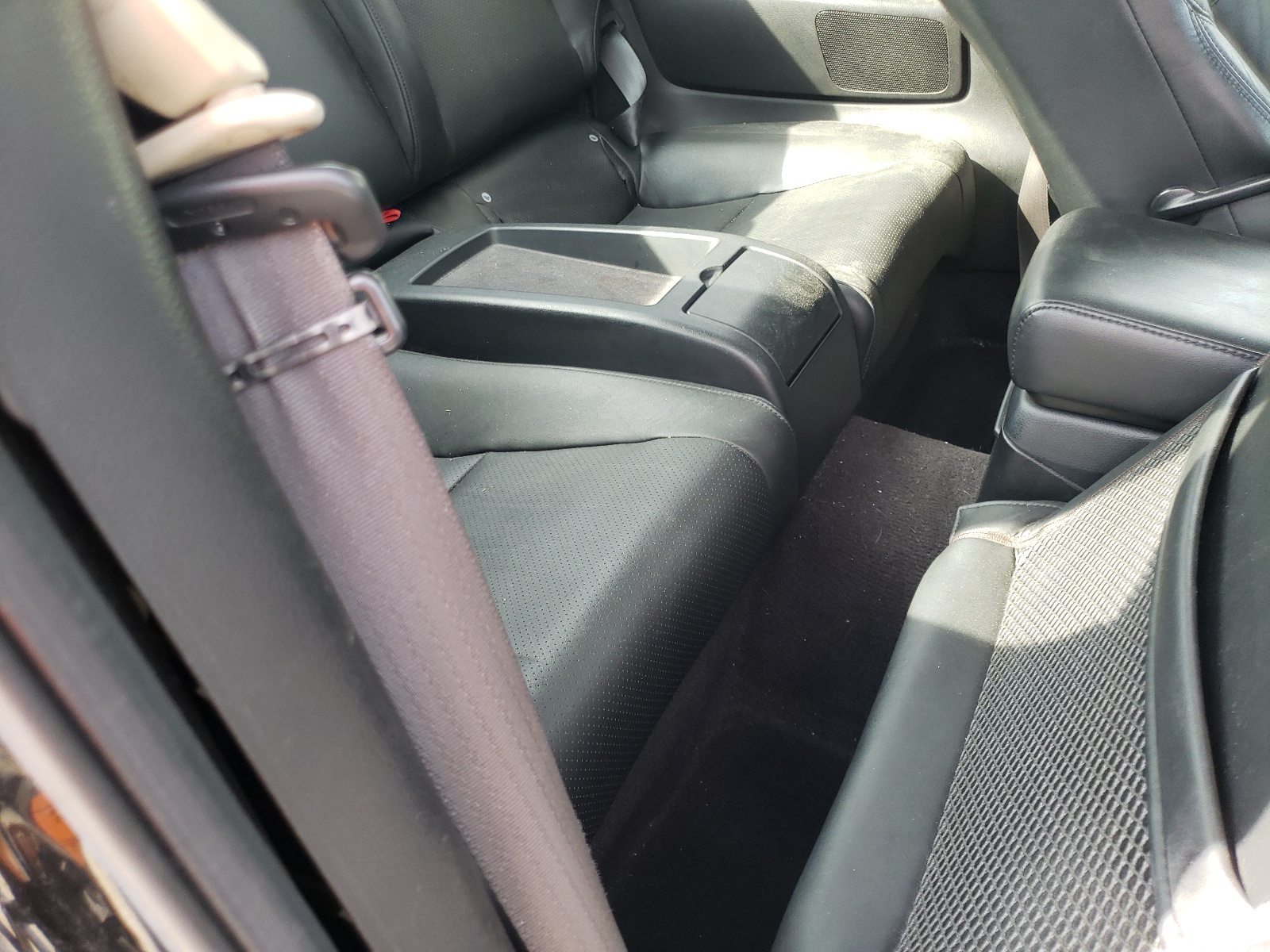 Photo 6 from auction – 2005 INFINITI G35 with VIN JNKCV54E45M415547