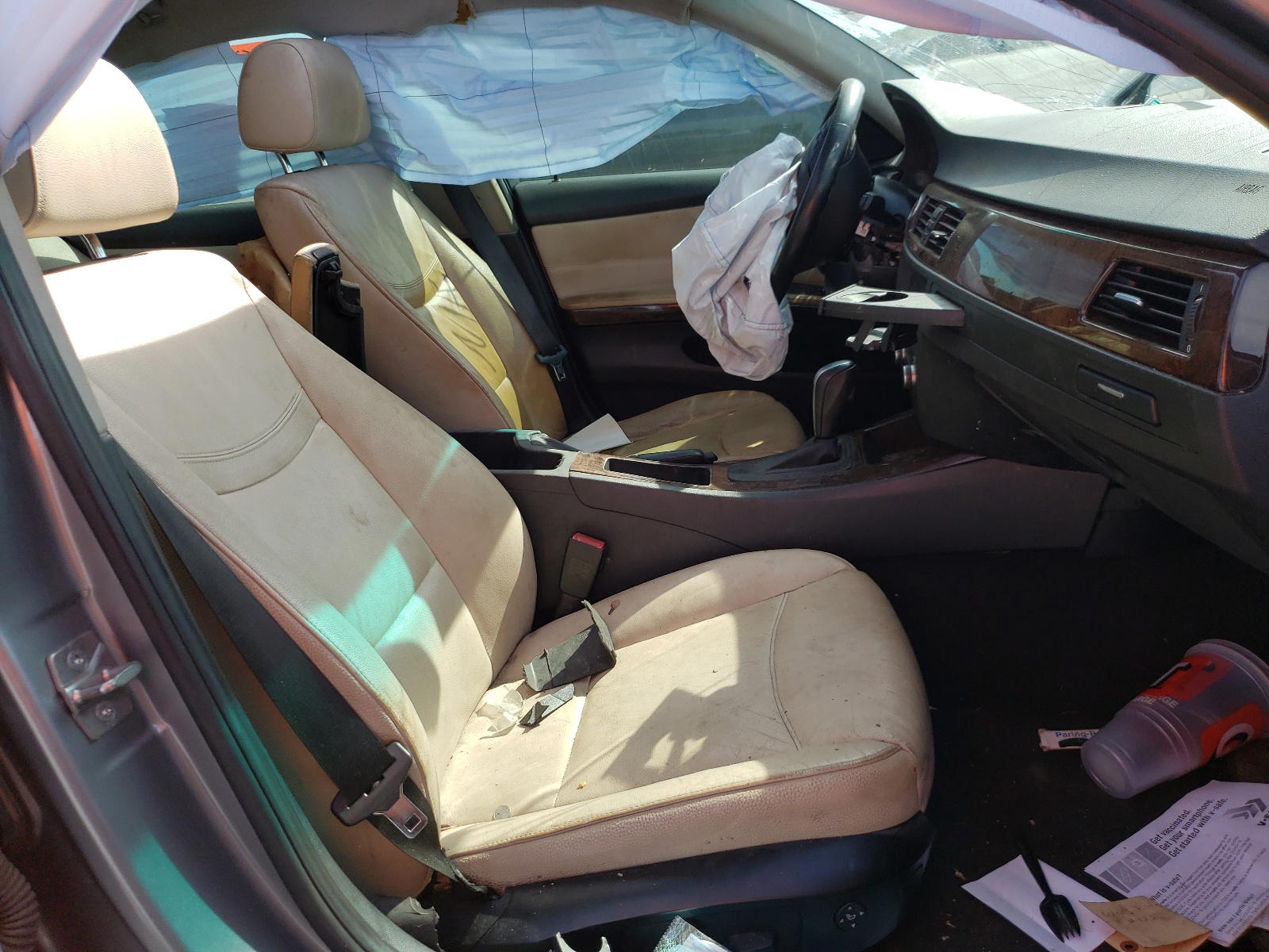 Photo 5 from auction – 2011 BMW 328 I with VIN WBAPH7G56BNM59814