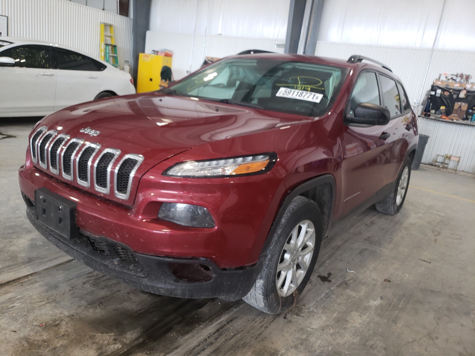Photo 14 from auction – 2017 JEEP CHEROKEE S with VIN 1C4PJMAB2HW611319