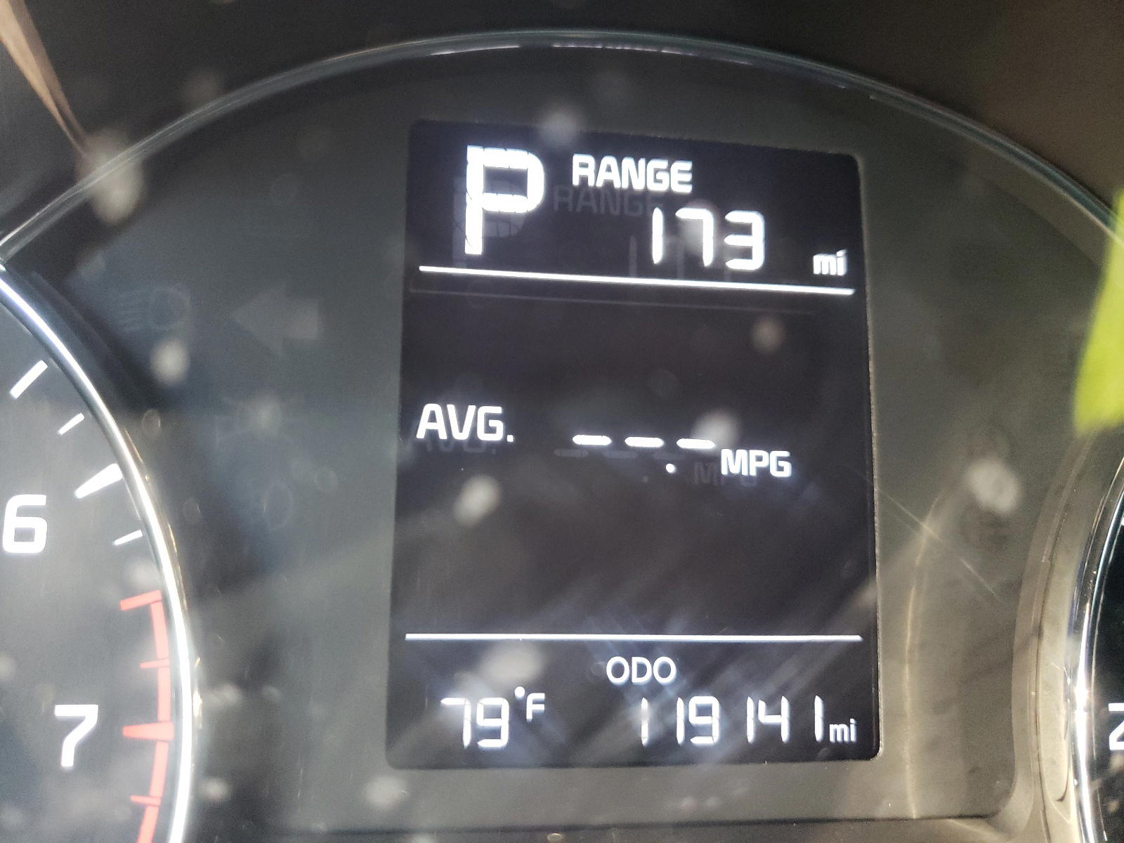 Photo 8 from auction – 2017 KIA FORTE LX with VIN 3KPFK4A79HE068940