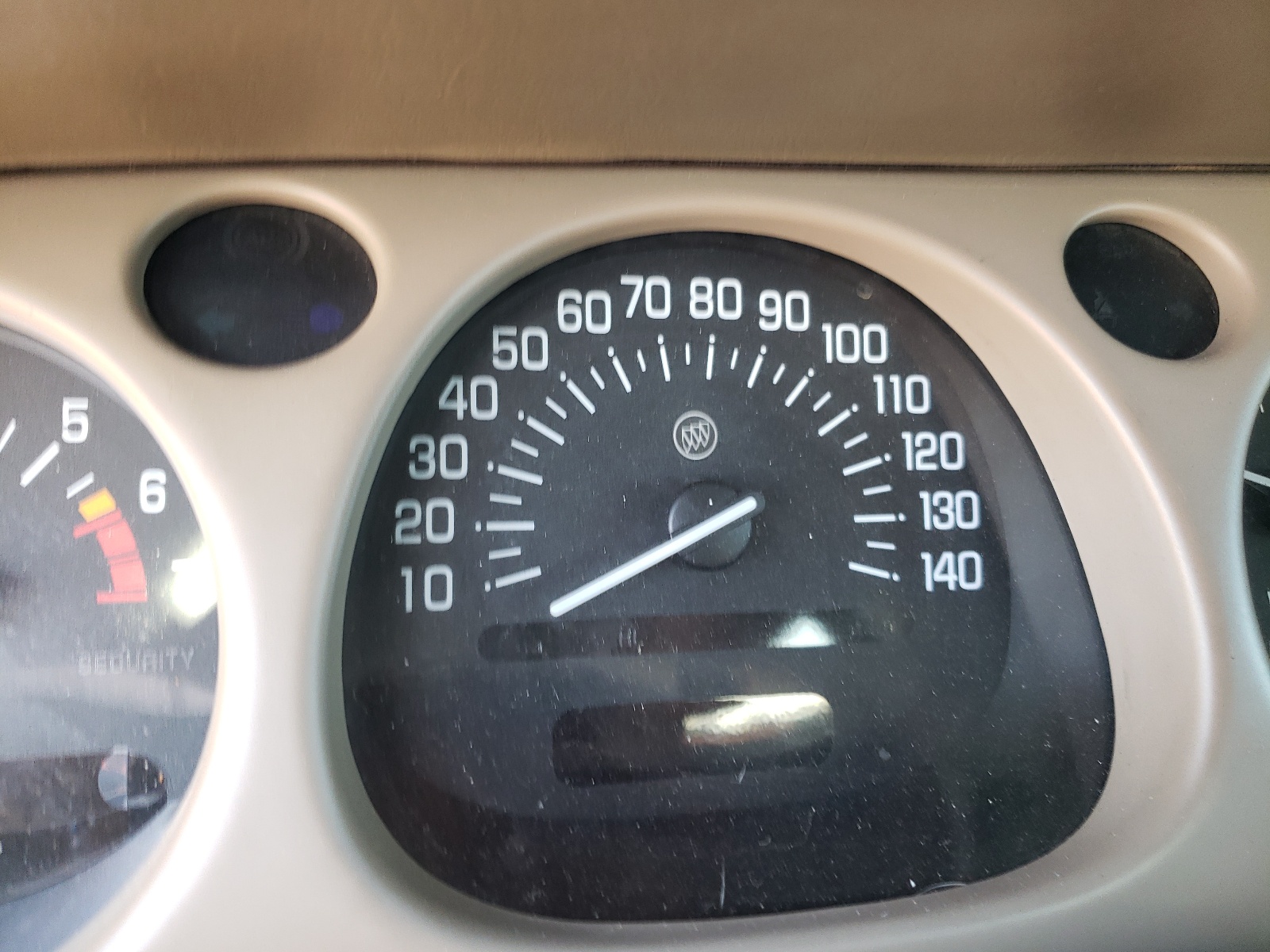 Zdjęcie 8 z aukcji – 2002 BUICK LESABRE LI z VIN 1G4HR54KX2U134135