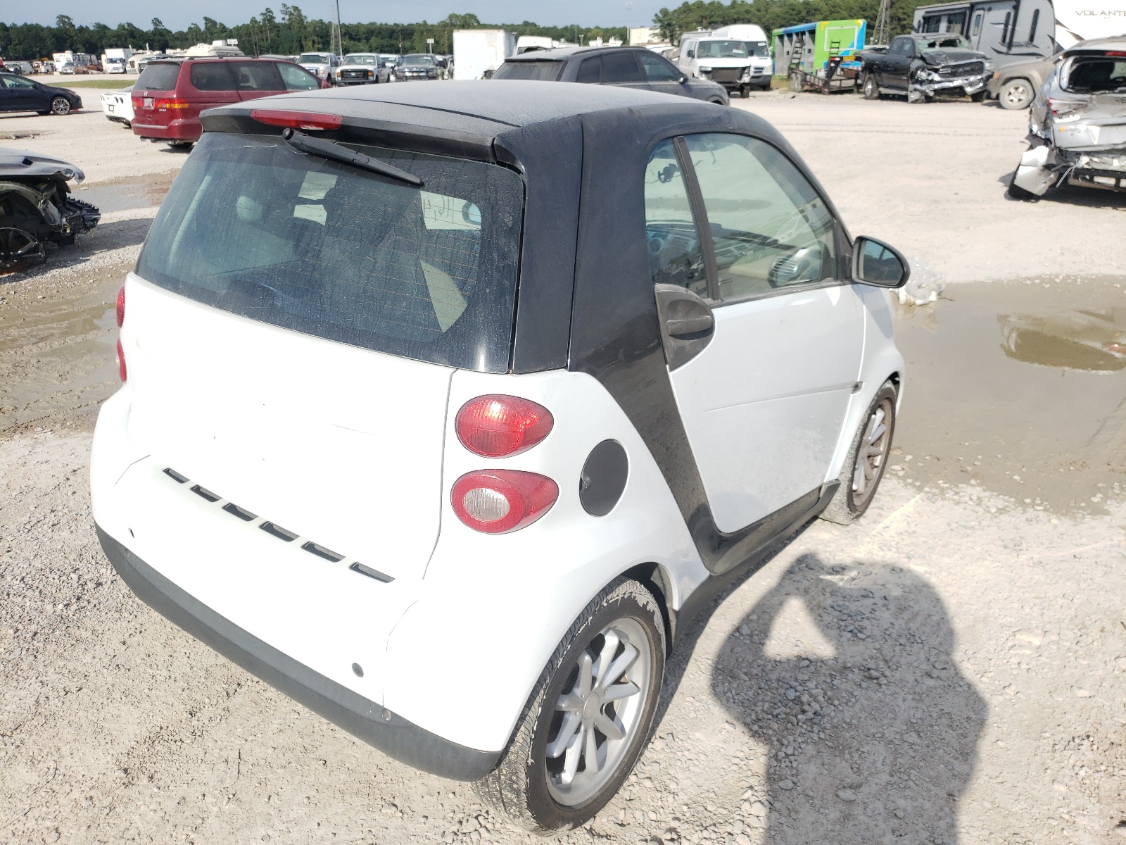Photo 4 from auction – 2009 SMART FORTWO PUR with VIN WMEEJ31X99K315401