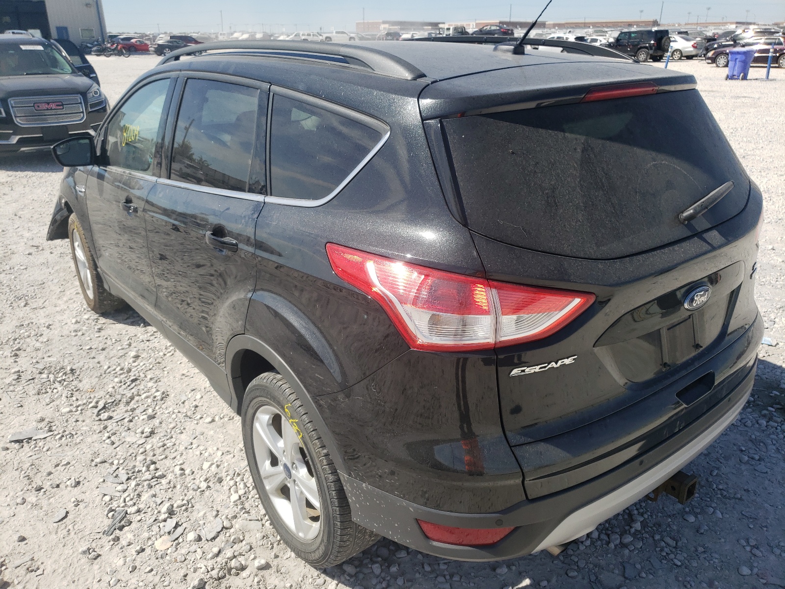 Zdjęcie 3 z aukcji – 2014 FORD ESCAPE SE z VIN 1FMCU9G97EUC59851