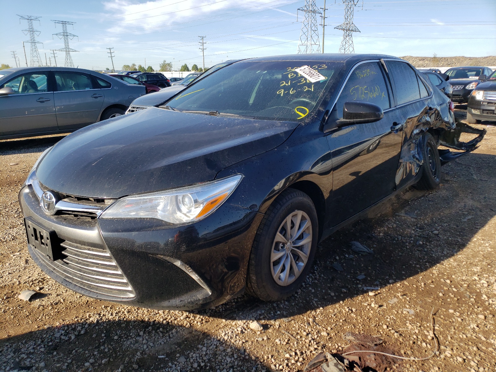Photo 2 from auction – 2017 TOYOTA CAMRY LE with VIN 4T1BF1FK2HU302153