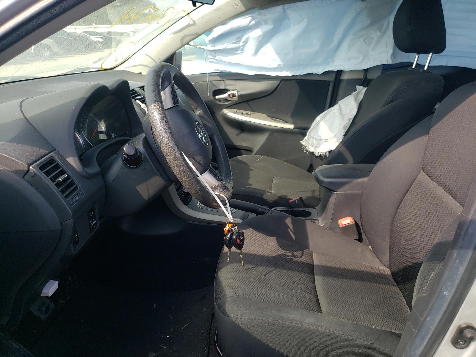 Photo 5 from auction – 2011 TOYOTA COROLLA BA with VIN 2T1BU4EE6BC703474