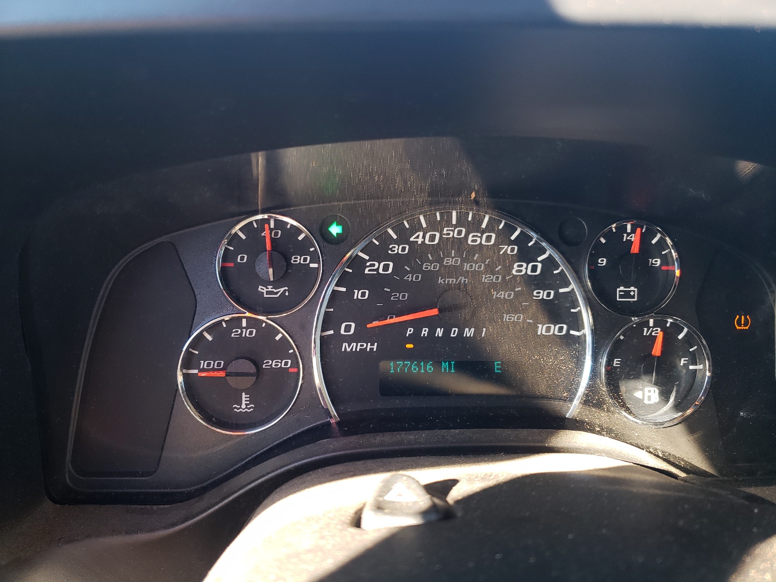 Photo 8 from auction – 2014 CHEVROLET EXPRESS G2 with VIN 1GCWGFCG8E1140901
