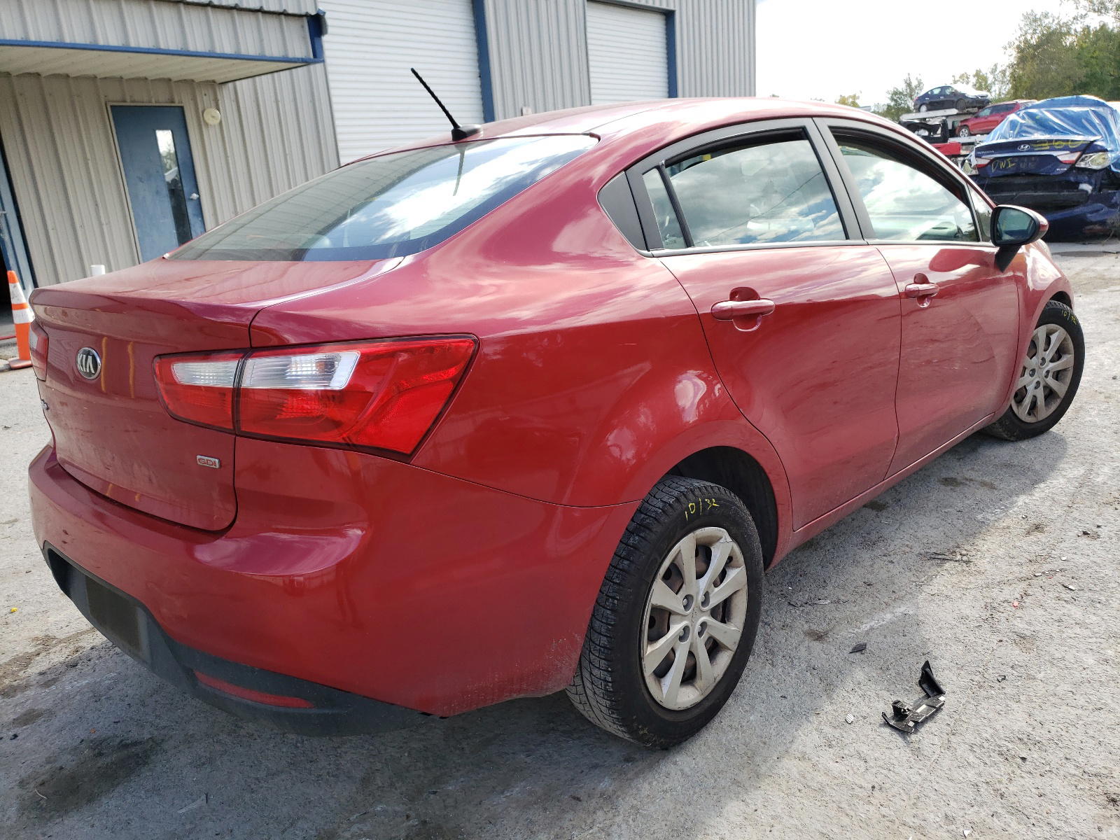 Photo 4 from auction – 2014 KIA RIO LX with VIN KNADM4A32E6386315