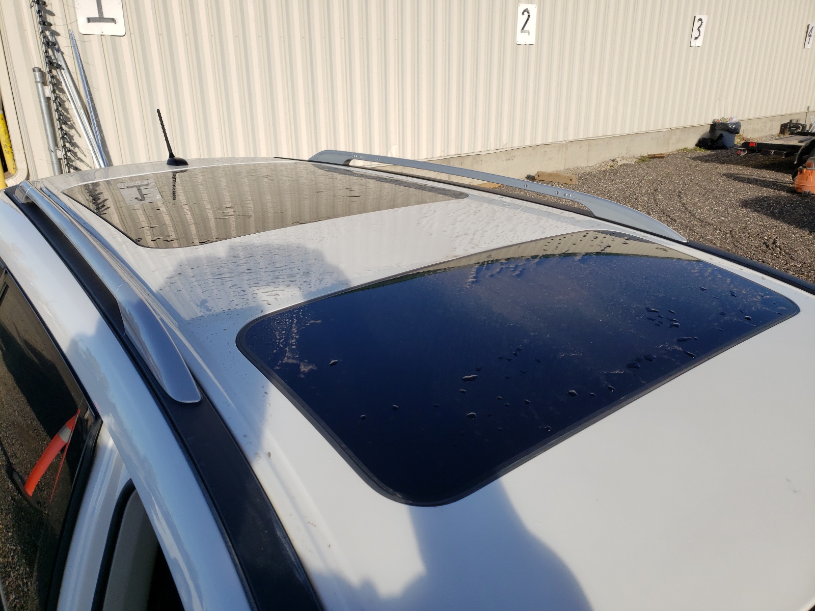 Photo 9 from auction – 2018 NISSAN PATHFINDER with VIN 5N1DR2MM8JC676756