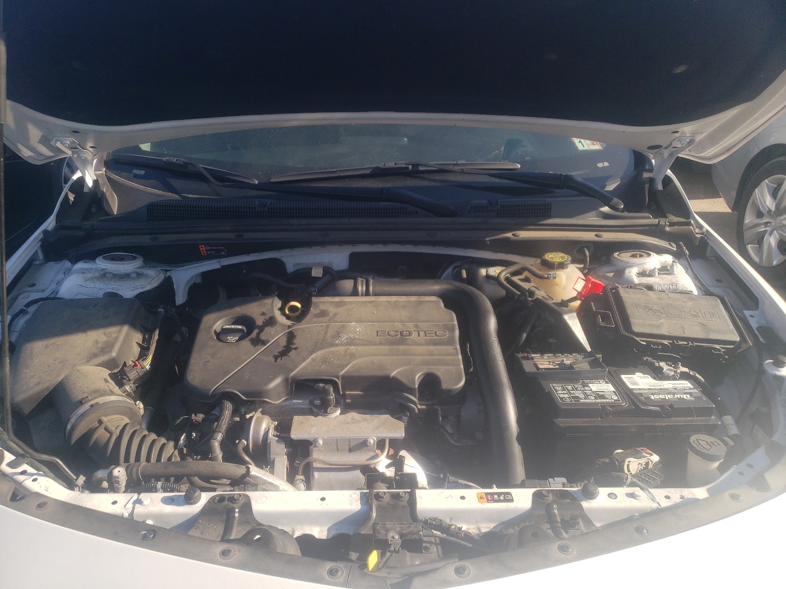 Photo 7 from auction – 2019 CHEVROLET MALIBU LT with VIN 1G1ZD5ST3KF134235