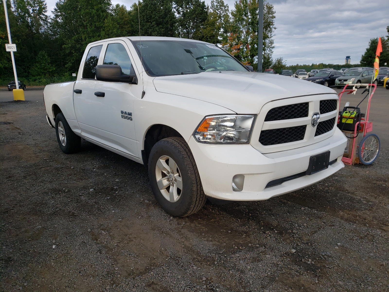 RAM 1500 ST 2017 with VIN 1C6RR7FG1HS643622 - Photo from auction