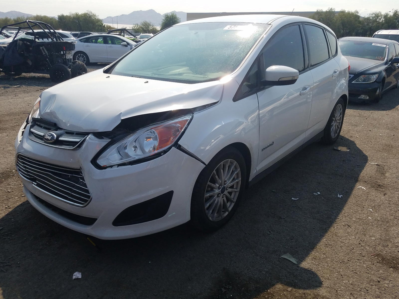 Photo 2 from auction – 2015 FORD C-MAX SE with VIN 1FADP5AUXFL115116